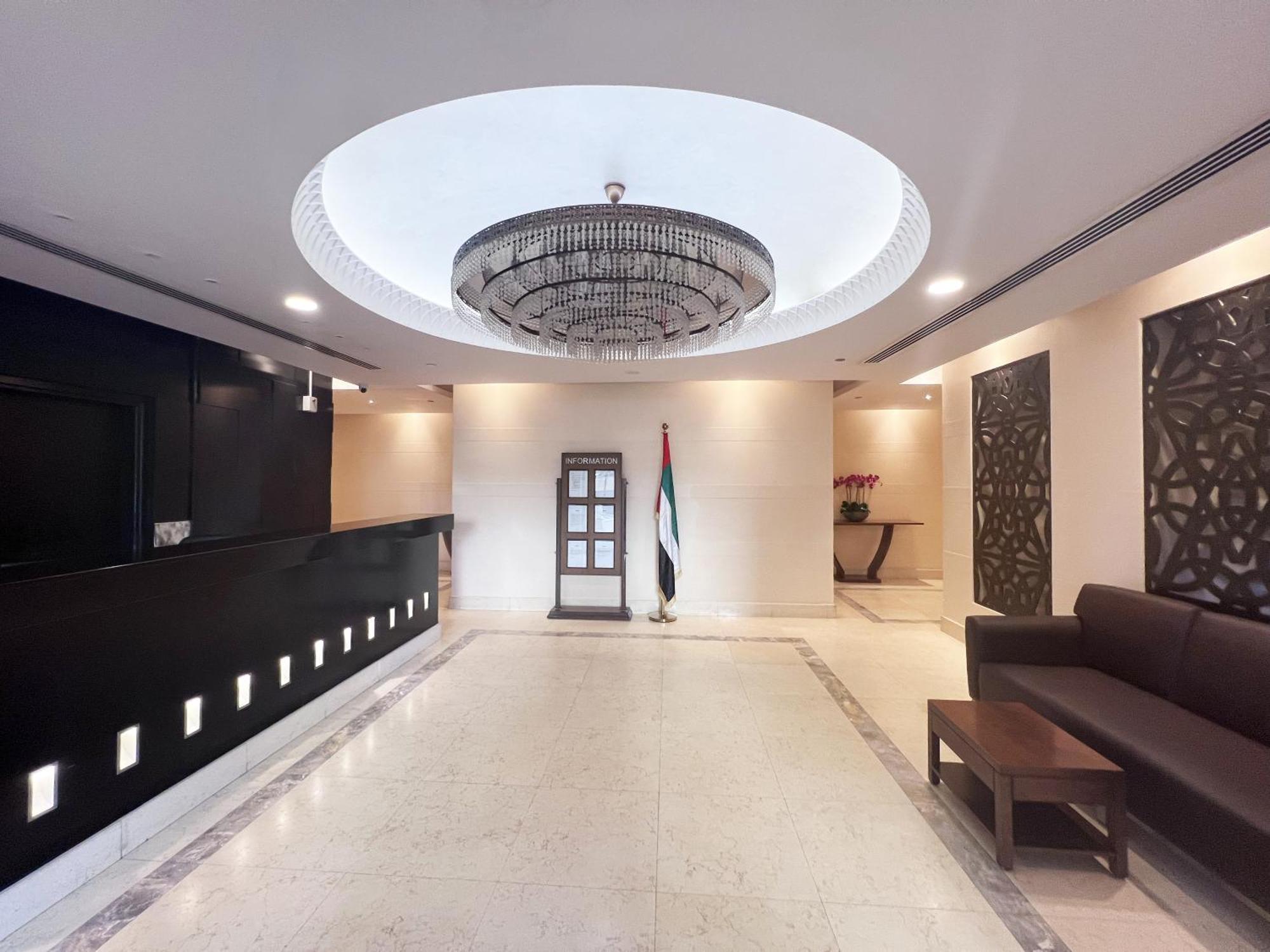 Gma Amwaj 2br Sea View High Floor Dubai