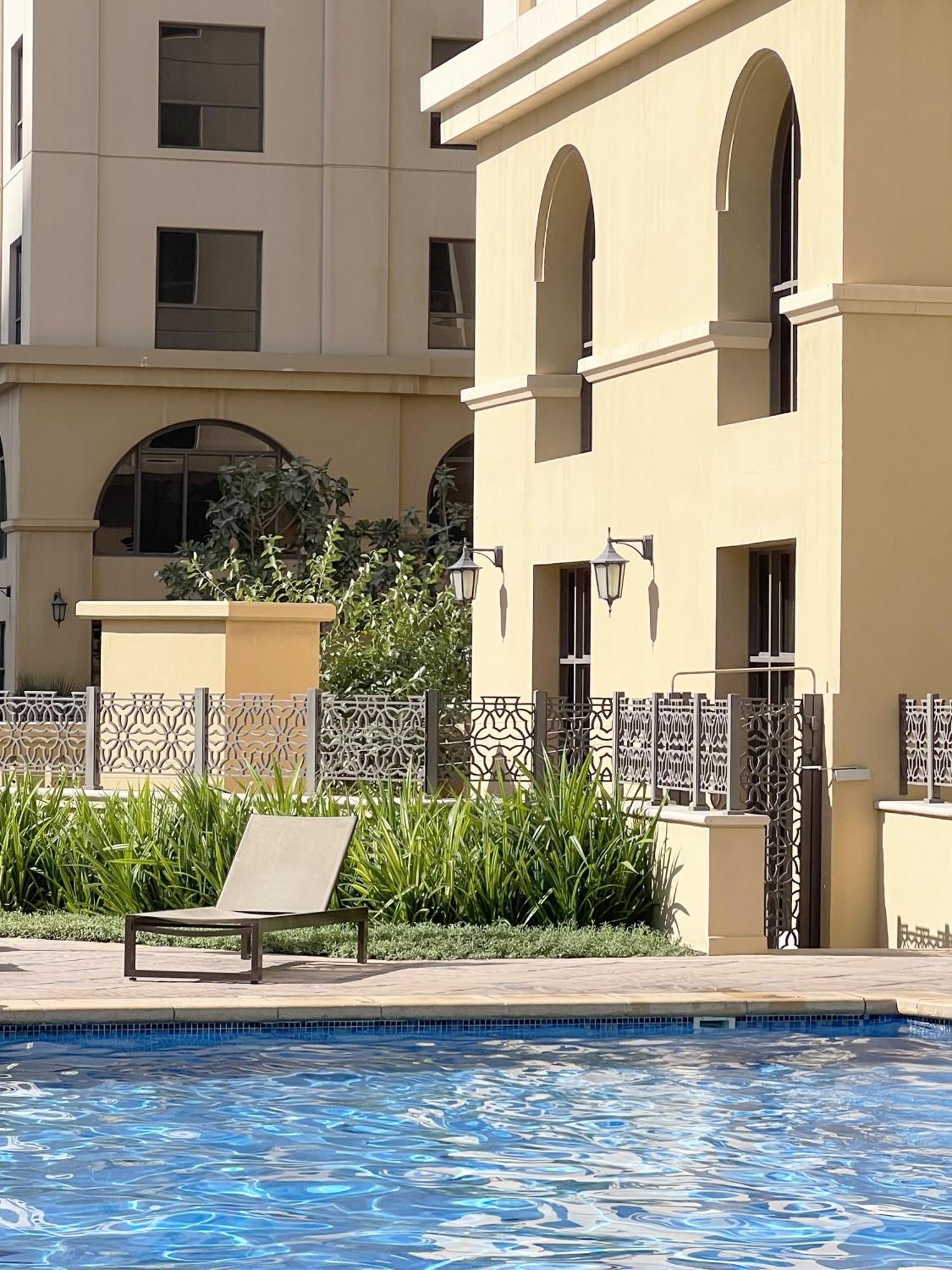 Apartment Gma Amwaj 2br Sea View High Floor Dubai