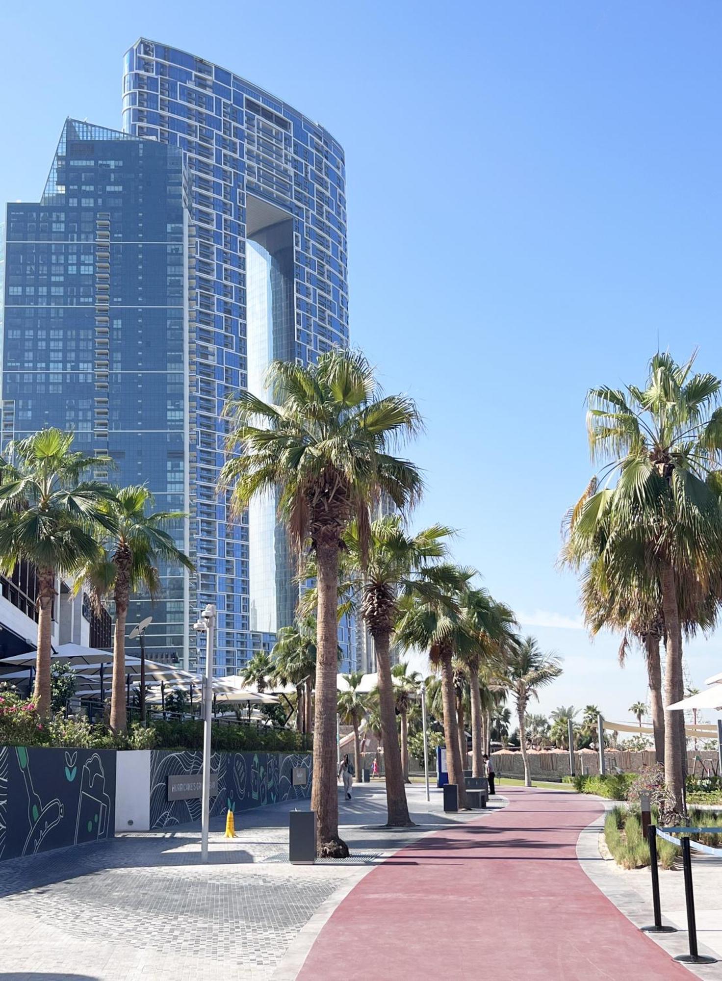 Apartment Gma Amwaj 2br Sea View High Floor