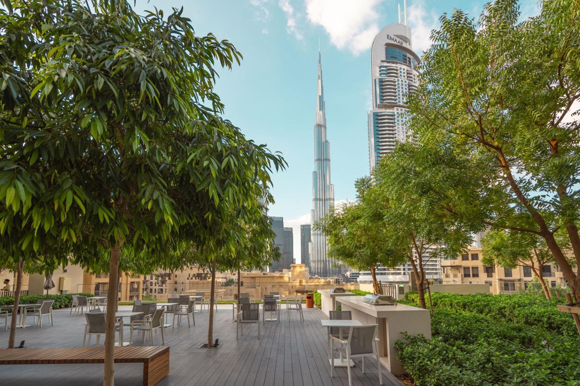 Daire Prime Retreats @ Burj Royale By Emaar *