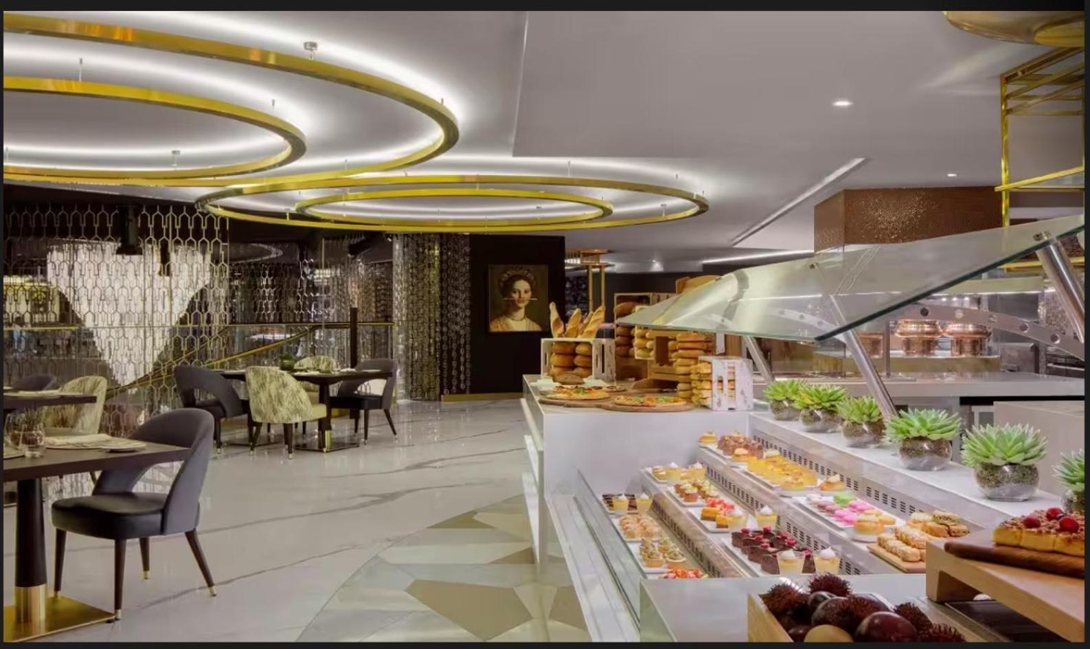 Paramount Towers - Elegant