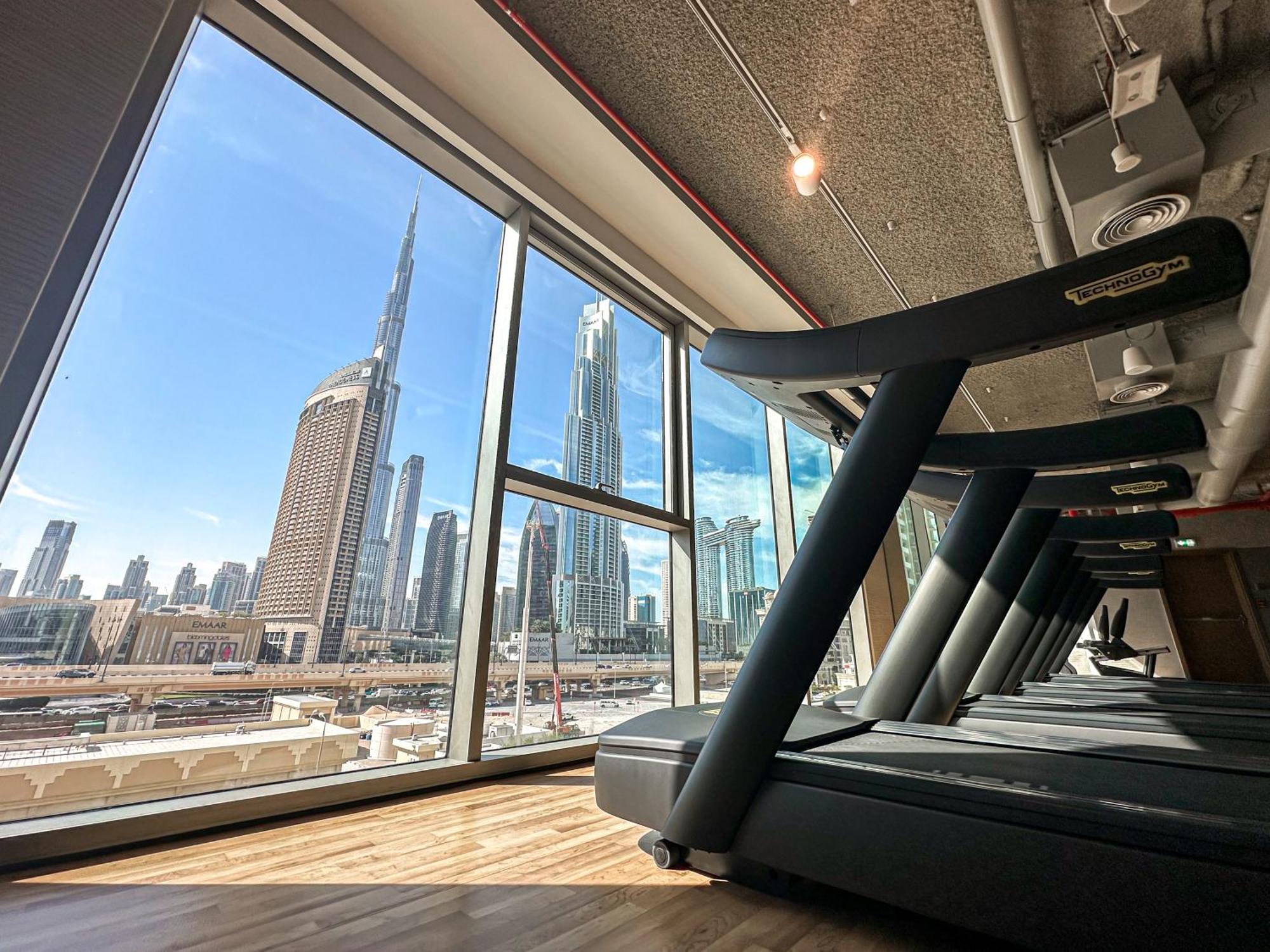 Amazing Burj Khalifa Views With Mall Direct Connection In Downtown Dubai