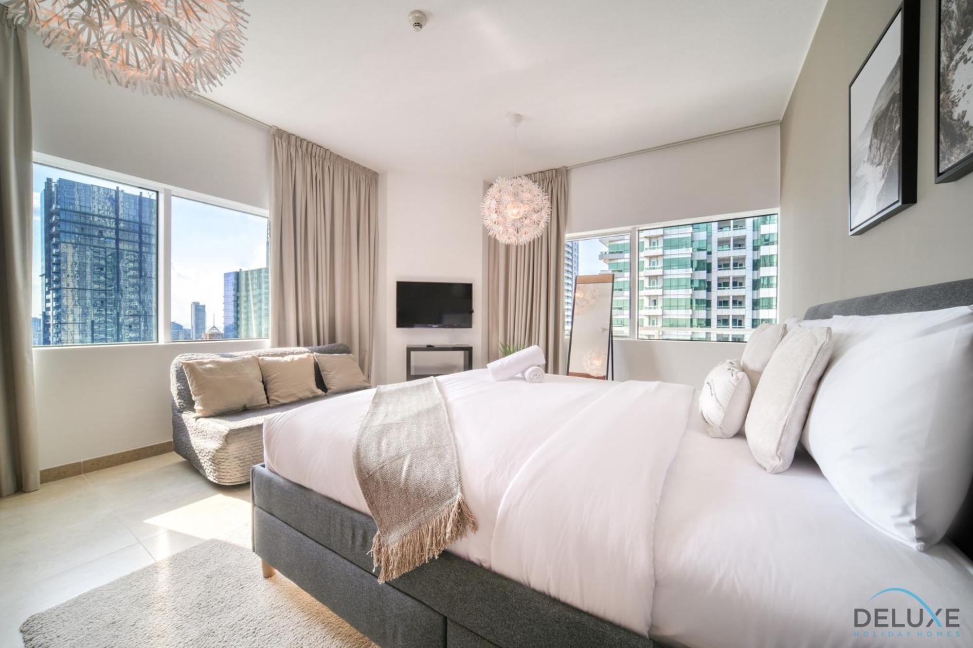 Apartment Colossal 2br At Mag 218 Marina By Deluxe Homes Dubai