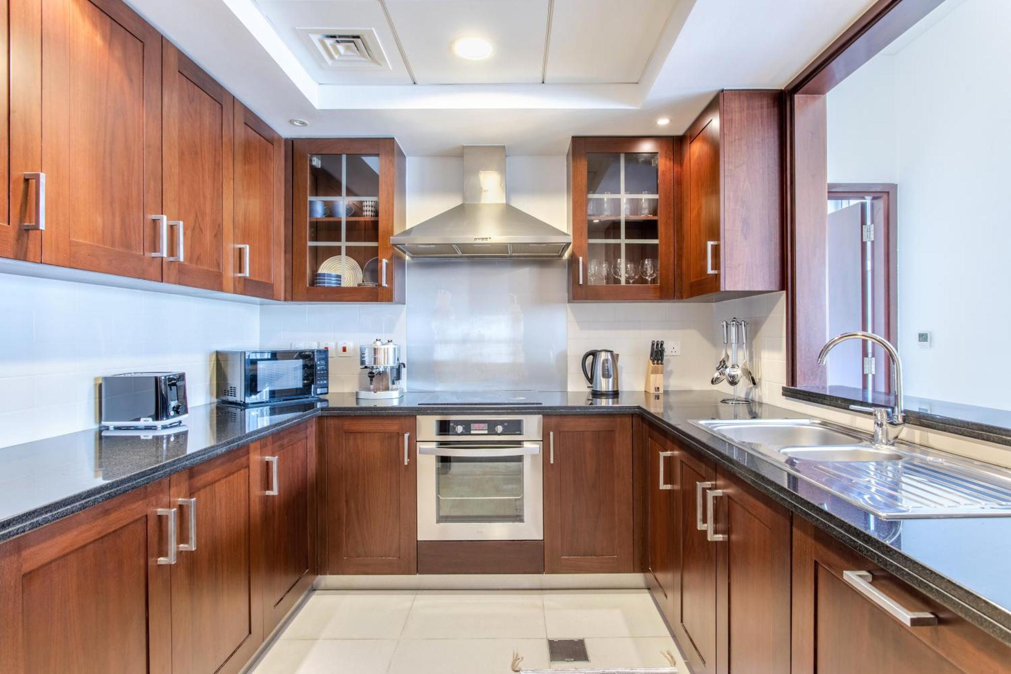 Wehost - Modern 1br Close To Burj Khalifa And Mall Dubai