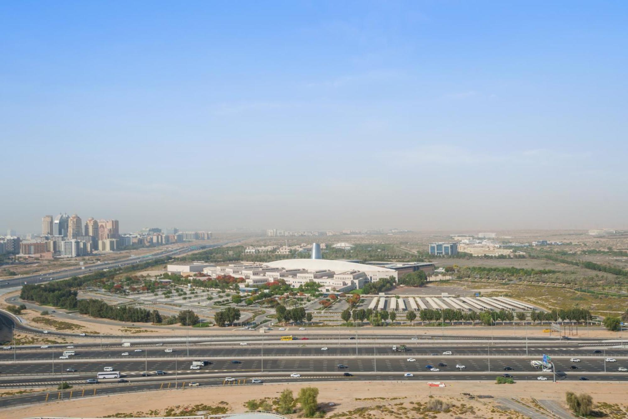 In Dubailand - Bright And Airy Dubai