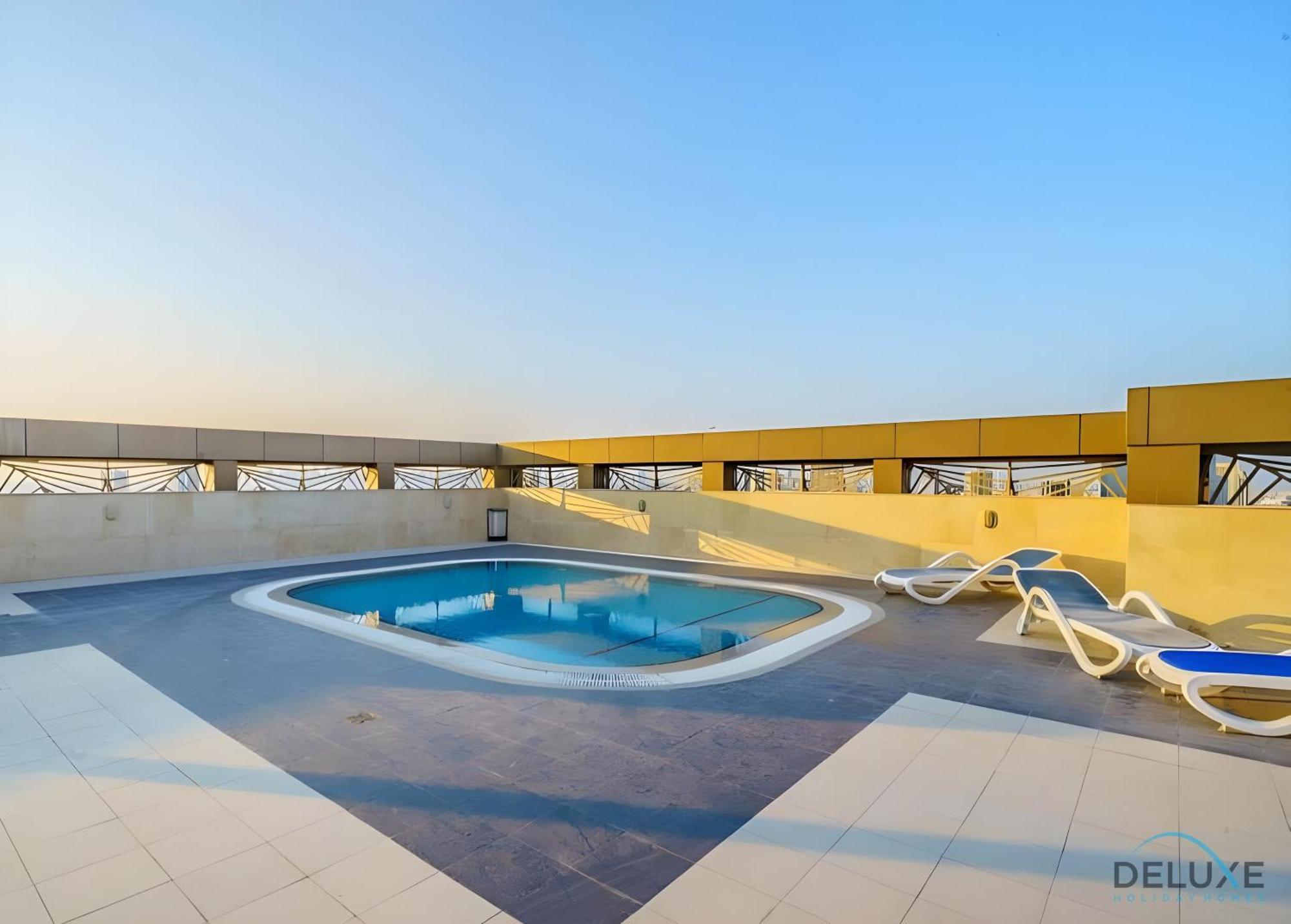 Striking 1br At Elite 8 Sports Sports City By Deluxe Dubai