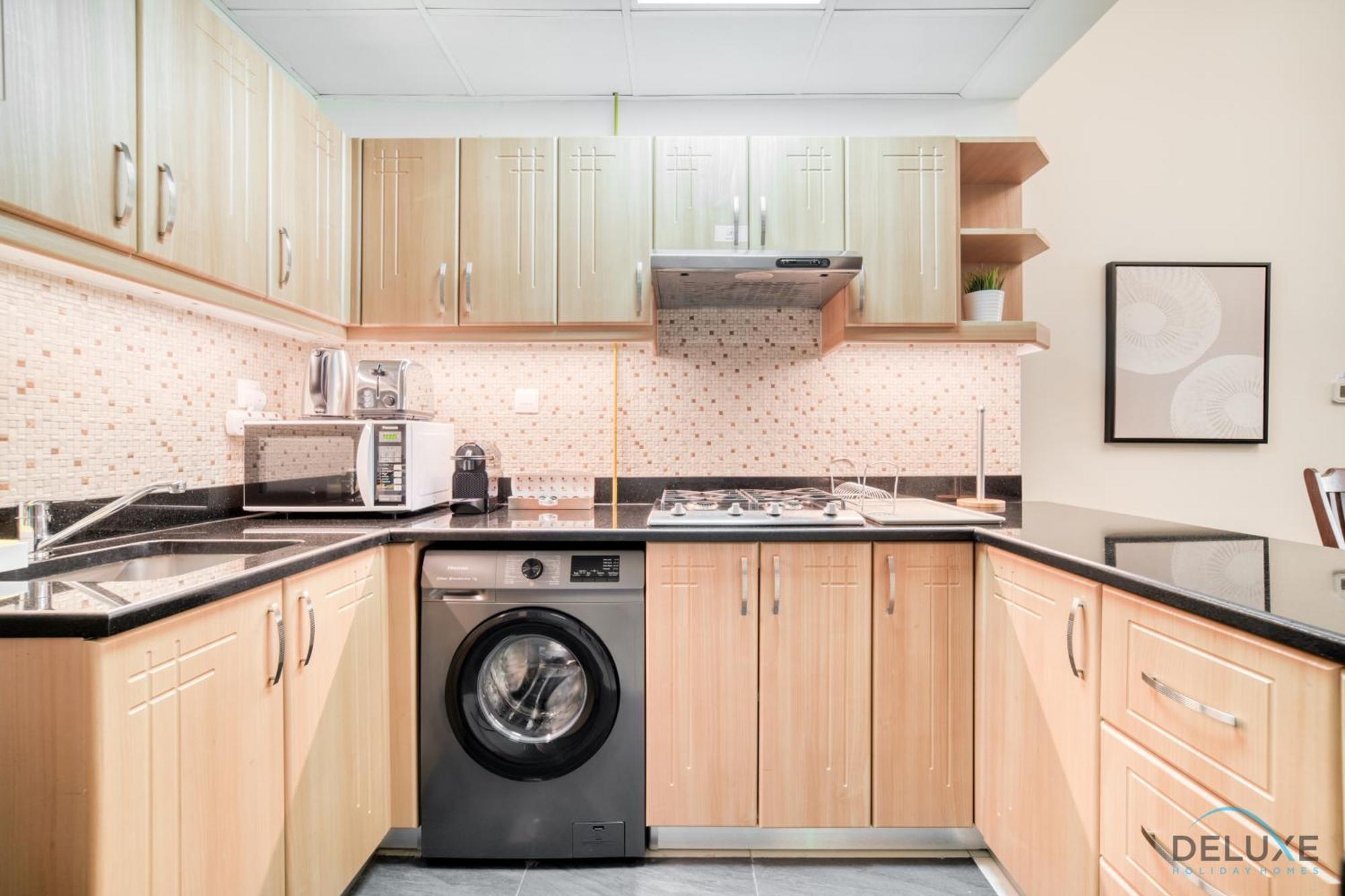 Striking 1br At Elite 8 Sports Sports City By Deluxe