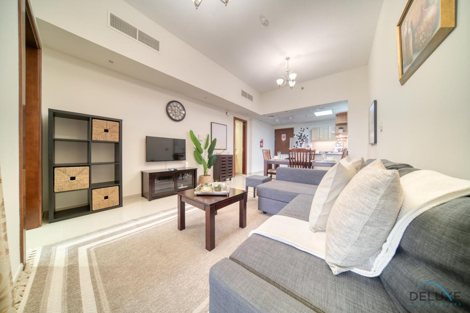 Striking 1br At Elite 8 Sports Sports City By Deluxe Apartment Dubai