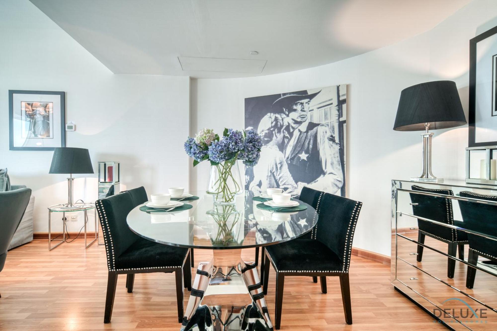 Apartment Contemporary 1br At Marina Terrace Tower Marina By Deluxe Homes *