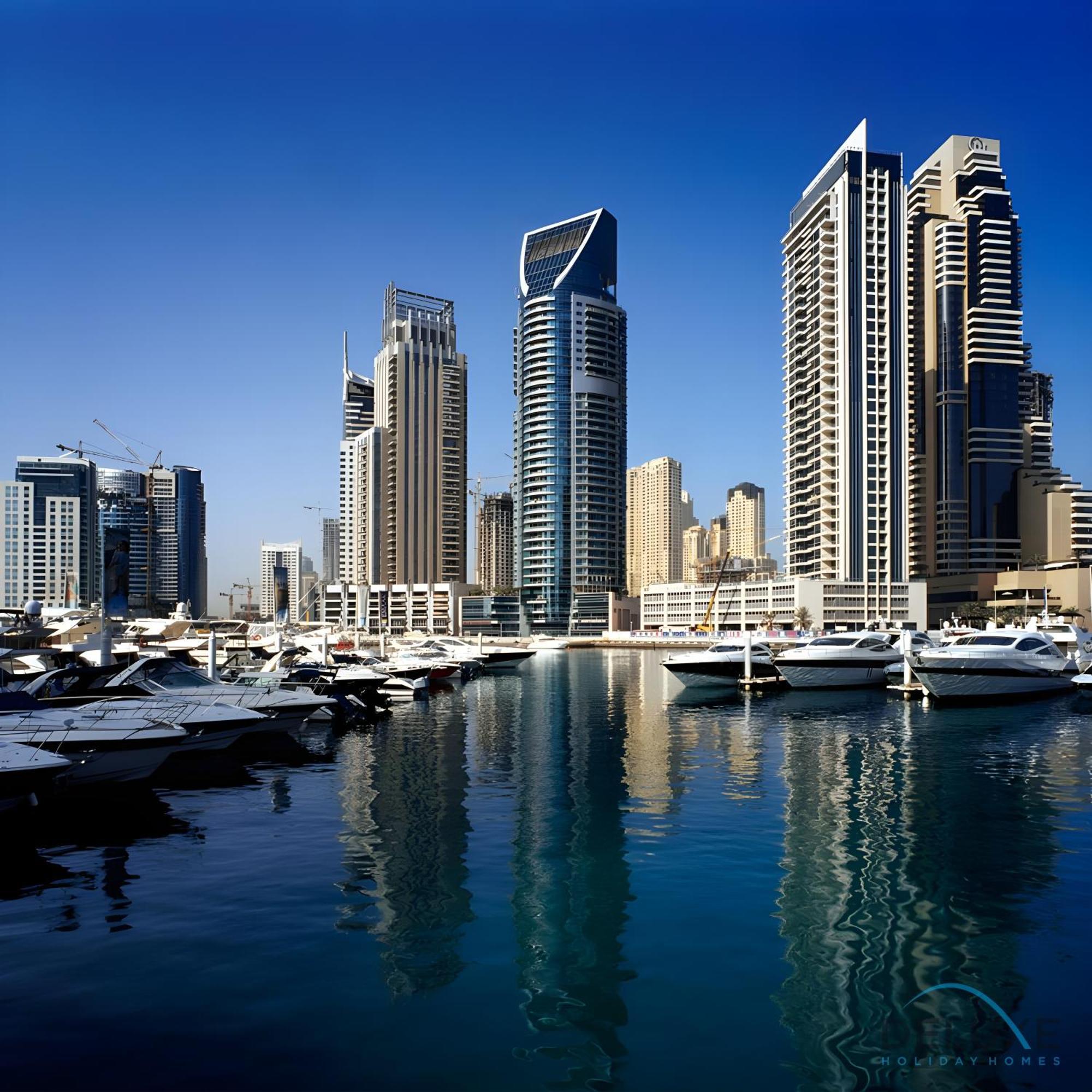Contemporary 1br At Marina Terrace Tower Marina By Deluxe Homes *
