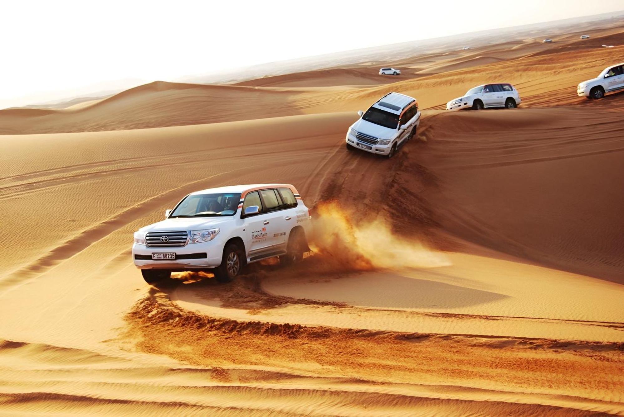 Sahara & * Dubai
