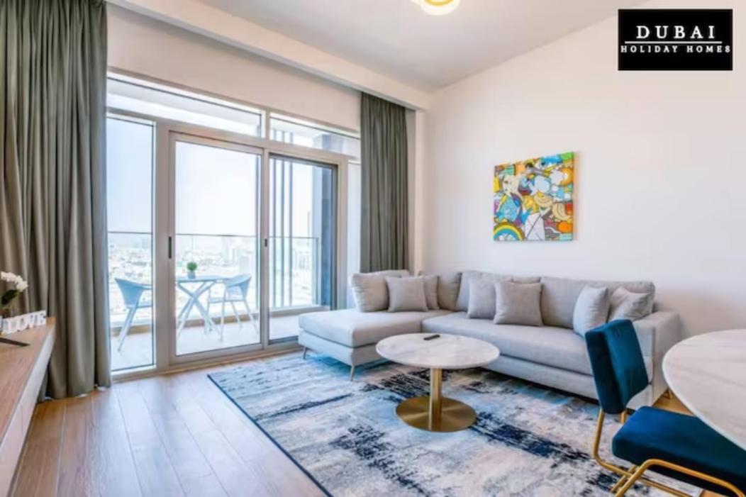 Daire 151 Jumeirah Gardens