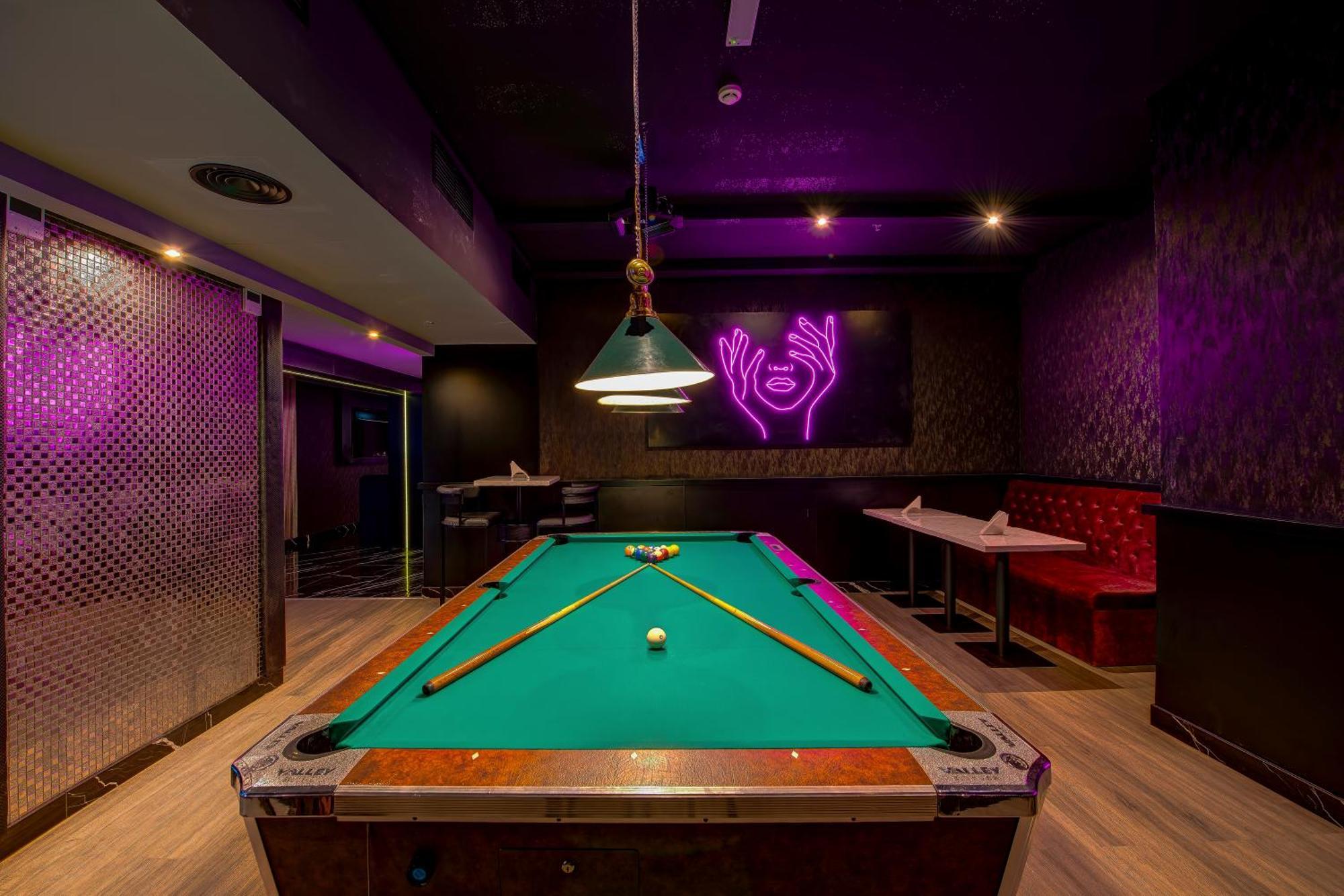 Wescott Hotel Dubai