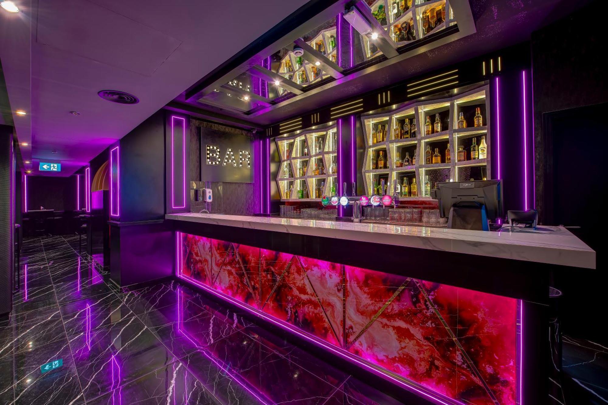 Wescott Hotel Dubai