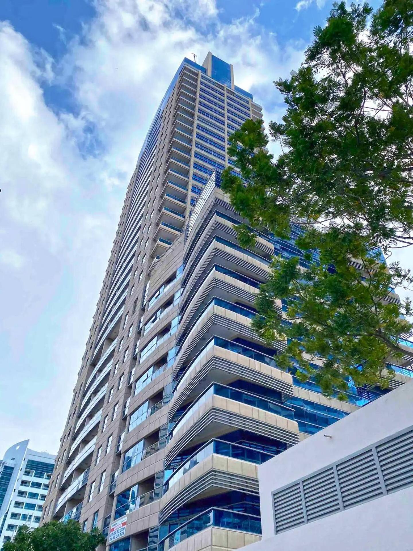 Luxury 1 Bedroom With Sea View Apartment