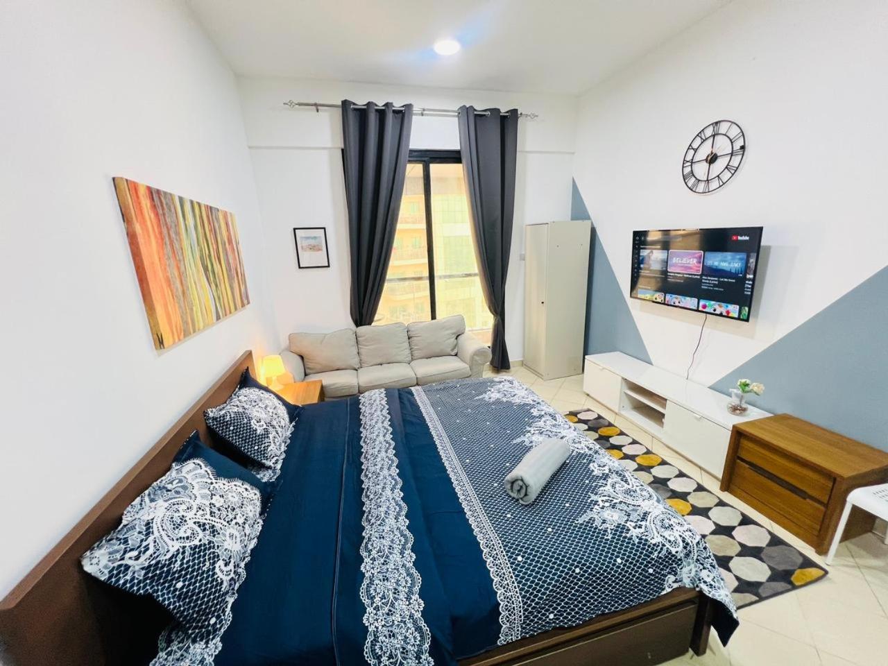 Private With Curtains In Marina & Blue Water