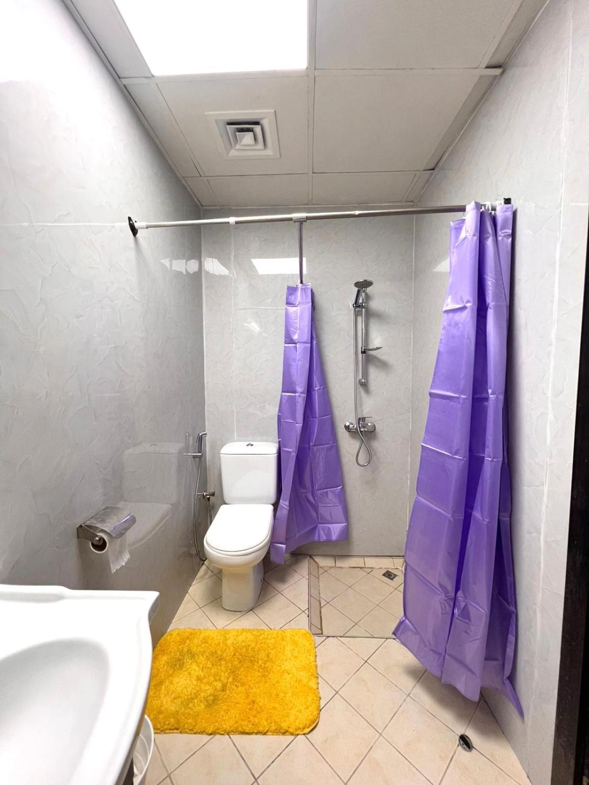 Private With Curtains In Marina & Blue Water *