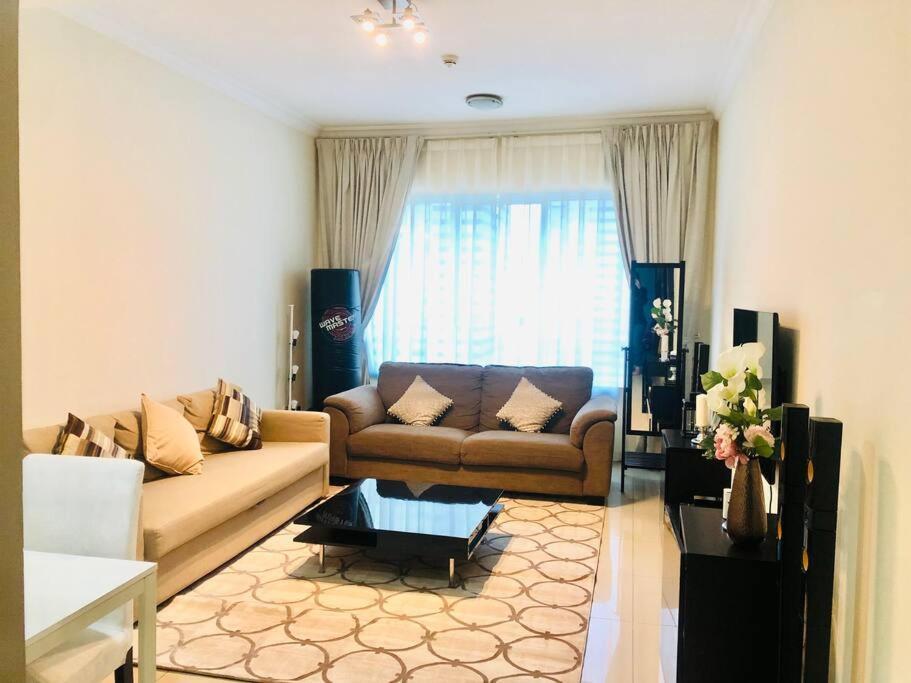 Delux Studio Apartment Dubai Marina The Bay 5 Min Beach Jbr & 3 Min To Tram Station * Dubai