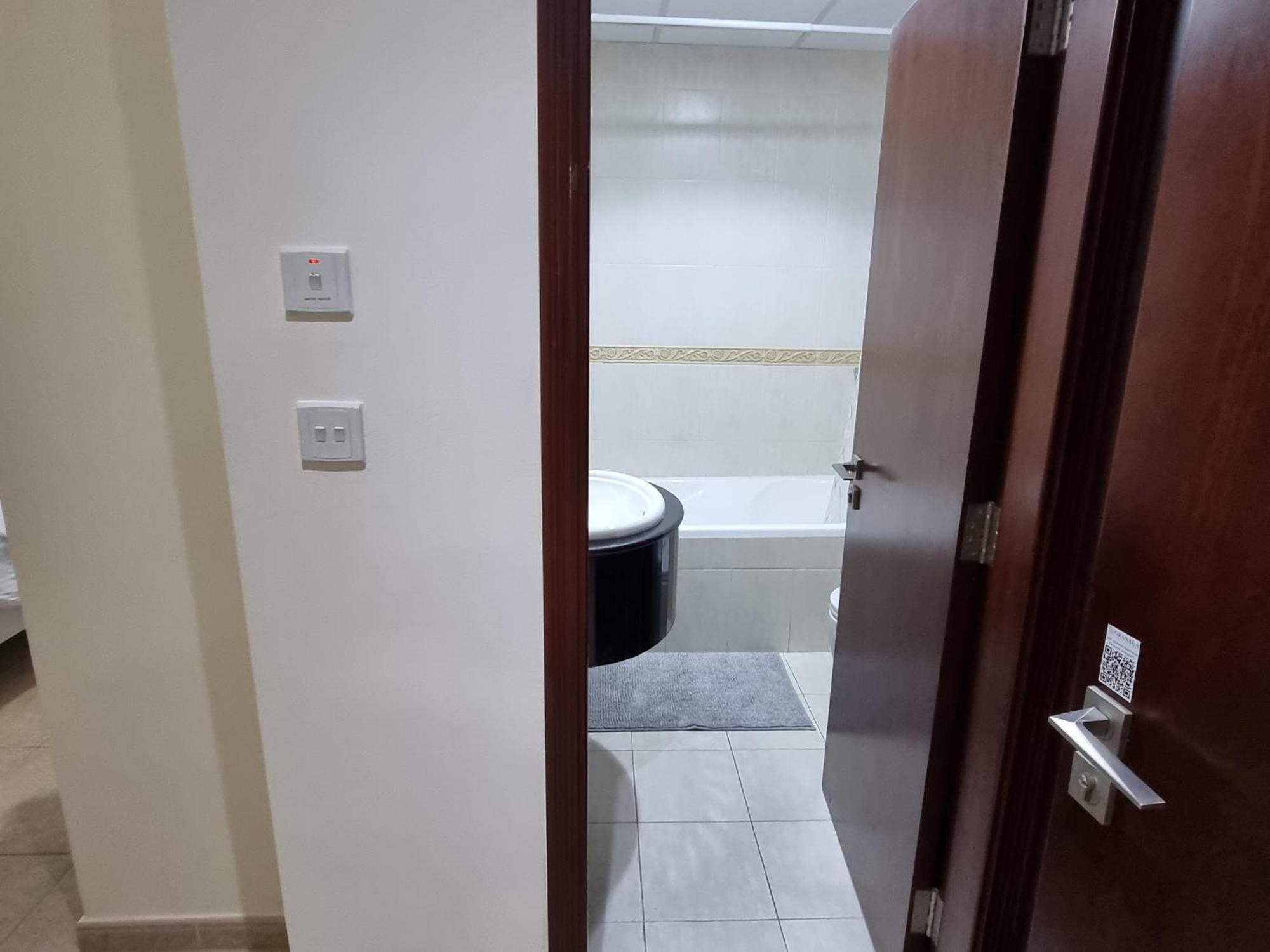 Granada Elite * Dubai
