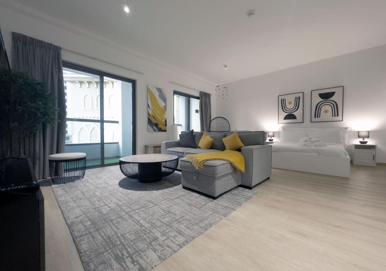 Apartment 1min Walk In Front Of Jbr Dubai