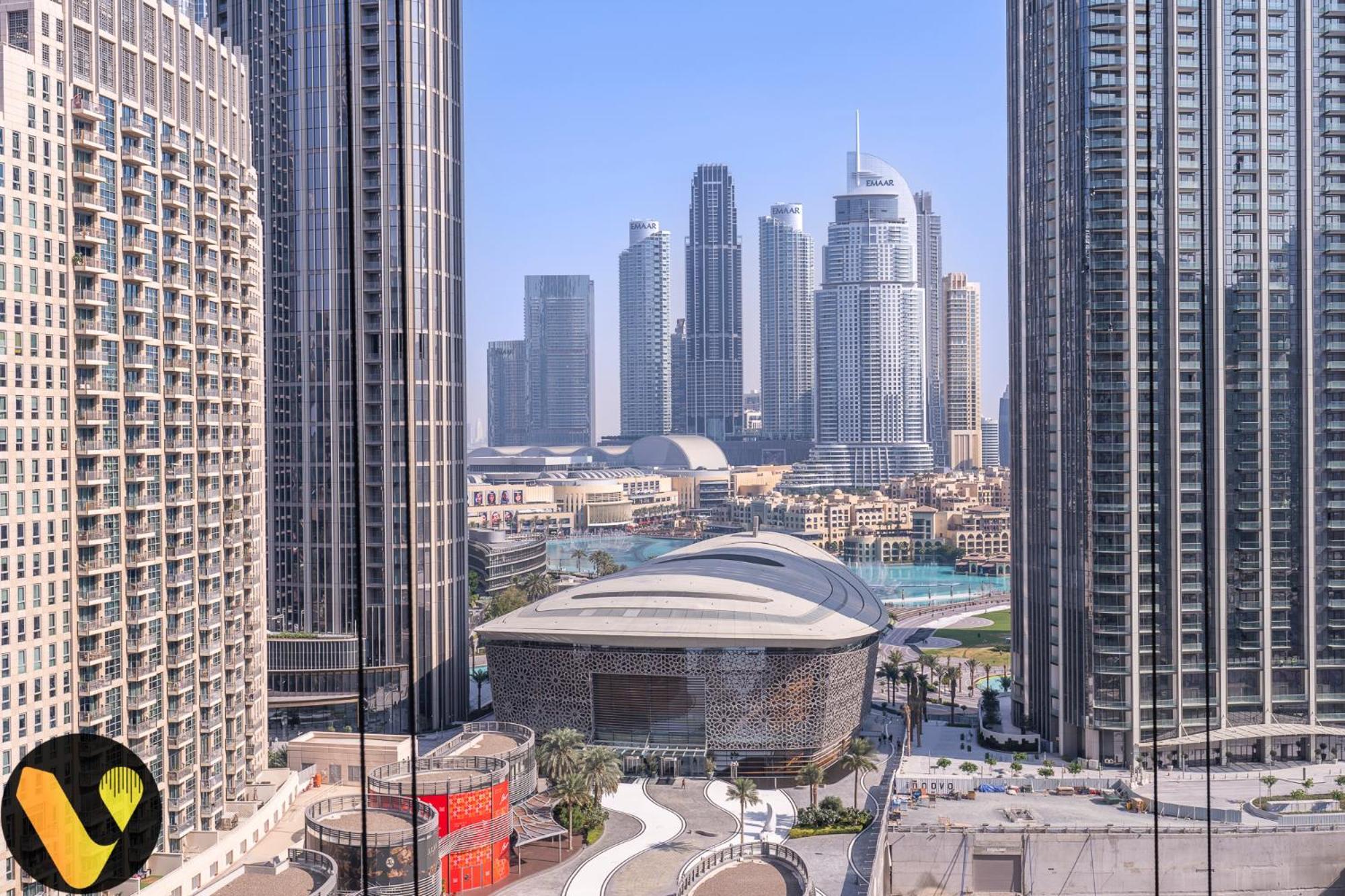 Vogue Downtown Opera District By Emaar *