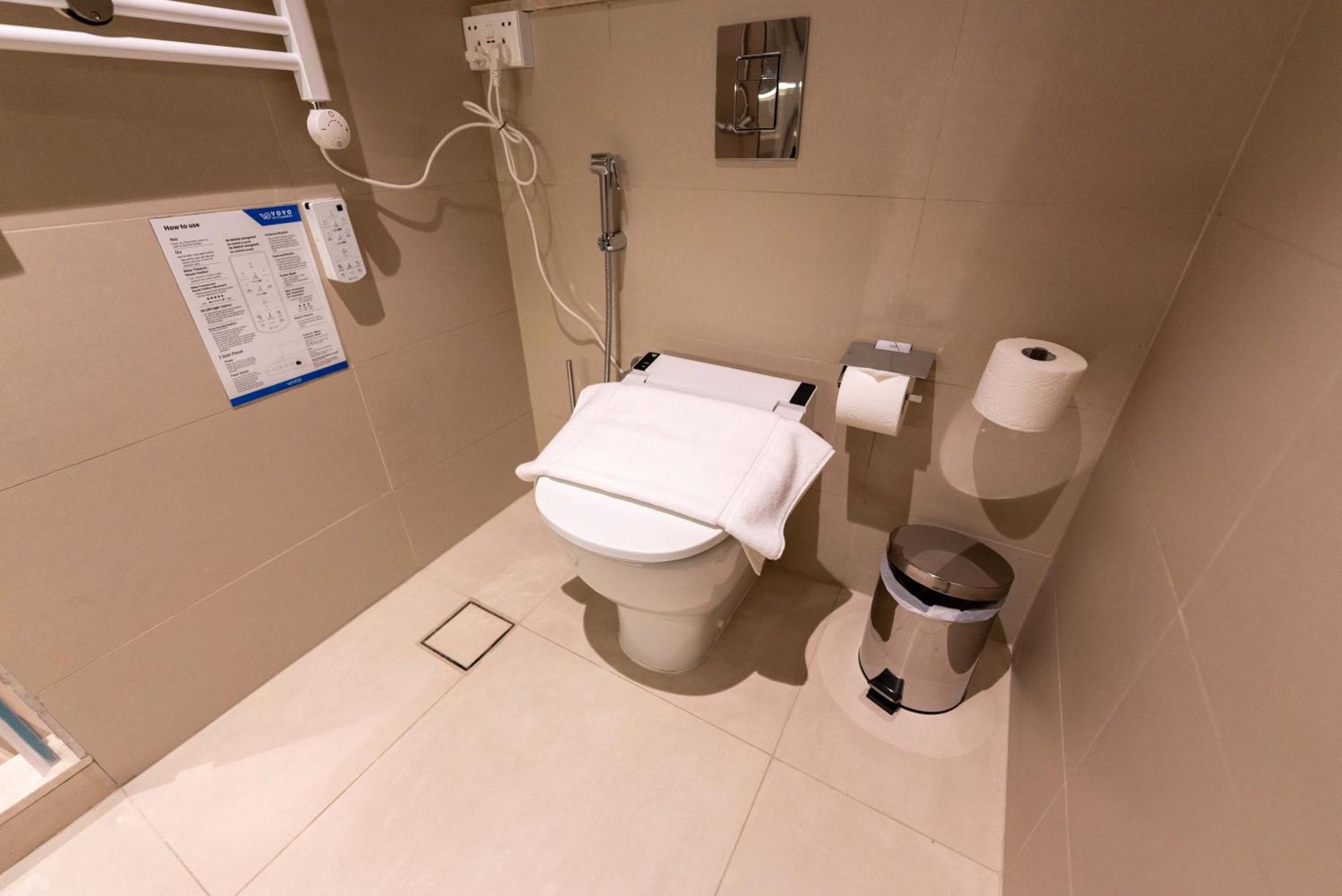 Apartment Skylight Two Bedroom Downton Views 1 Direct Access To Mall Dubai
