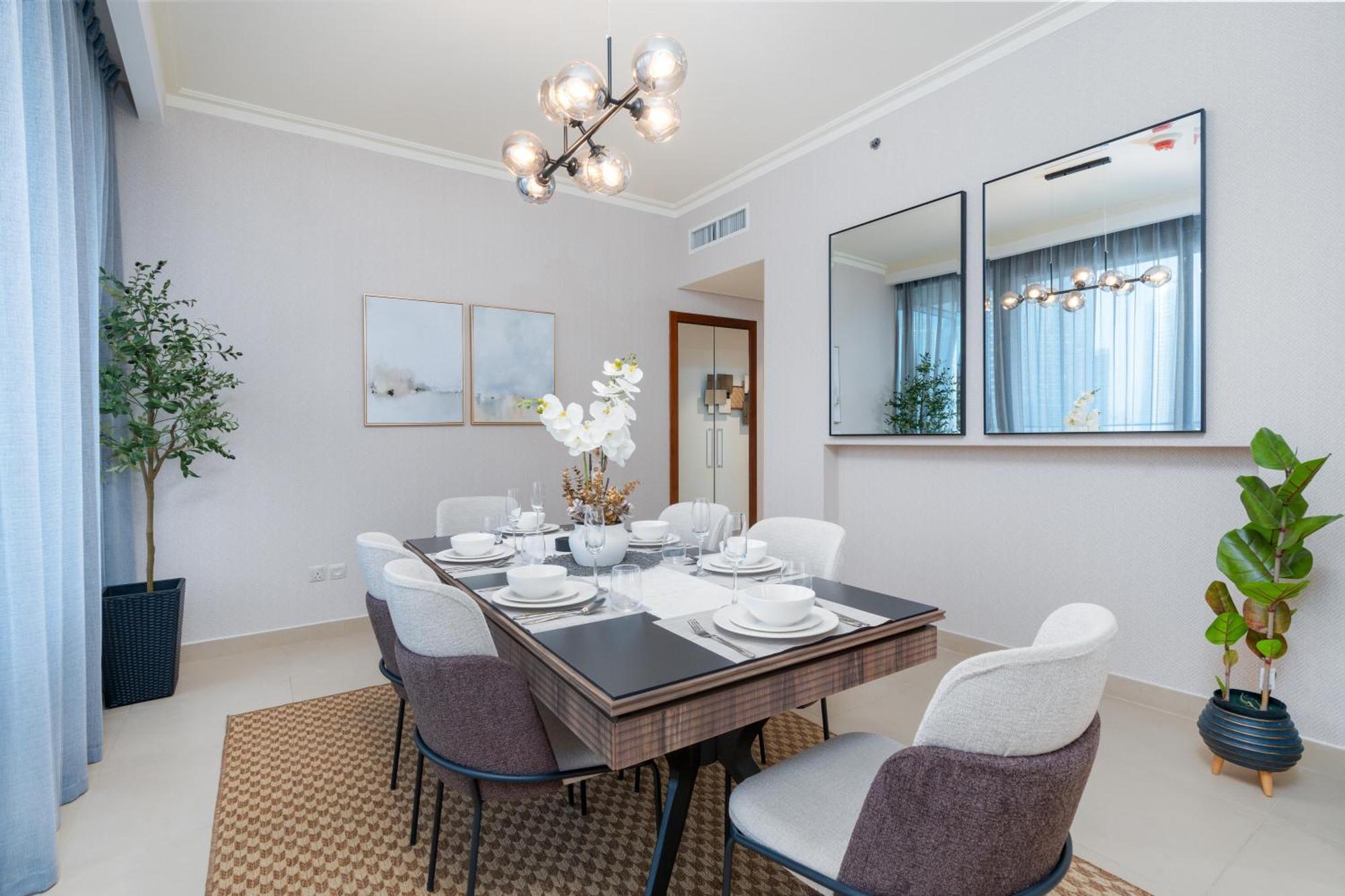 Whitesage - Unbeatable Views Of Burj Khalifa In This Huge 3br Apartment Dubai