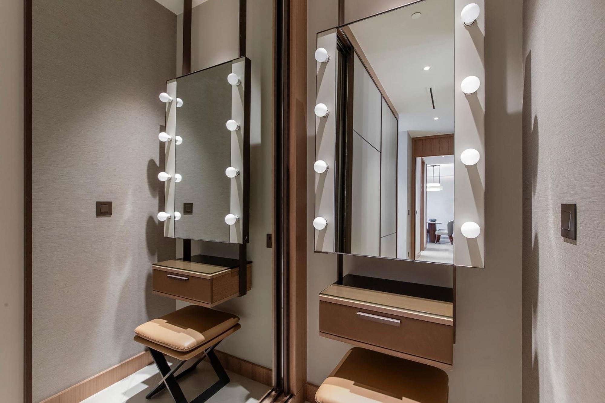 Deluxe 2br With Full Burj Khalifa And Fountain View Apartment *
