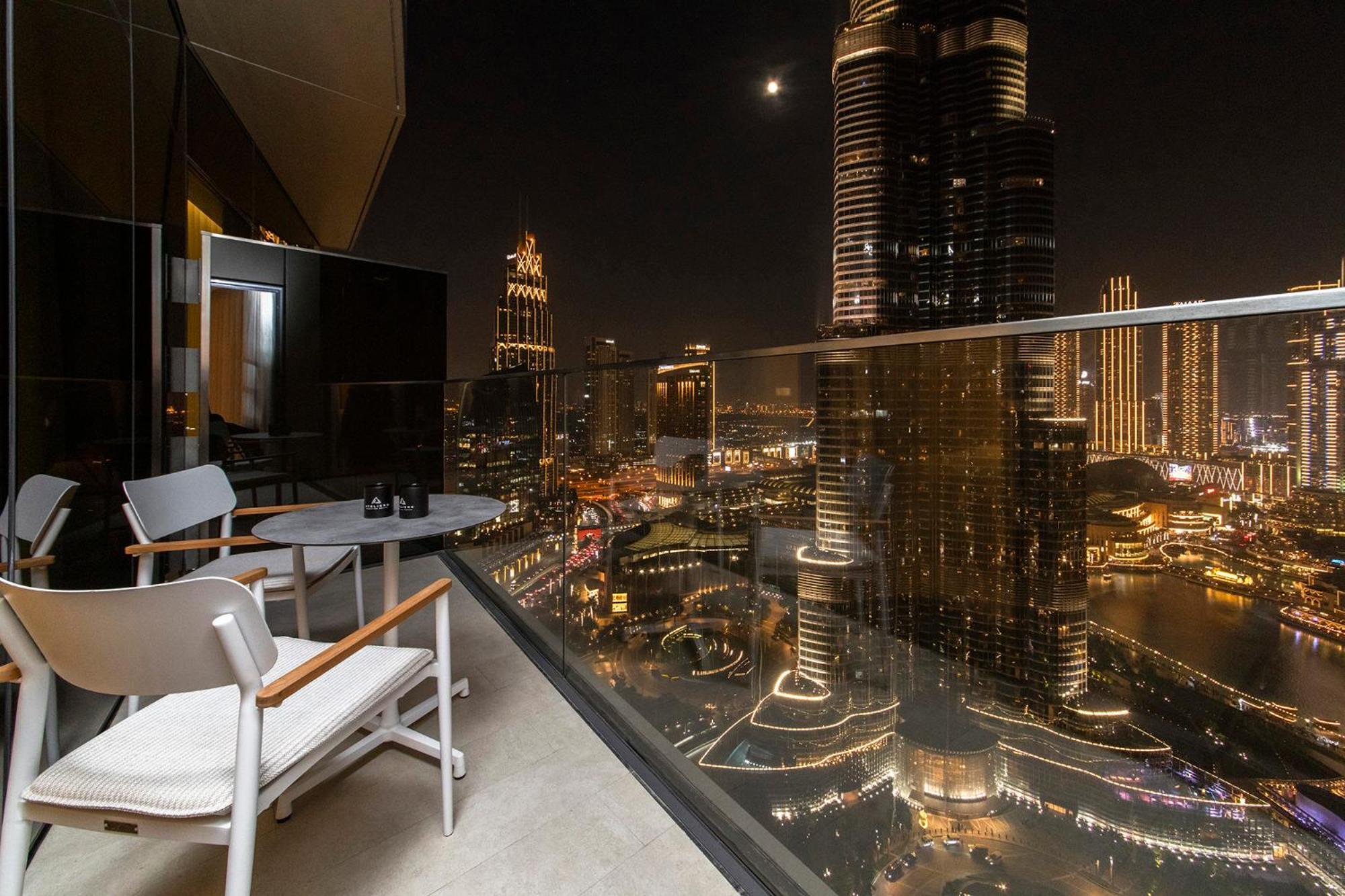 Apartment Deluxe 2br With Full Burj Khalifa And Fountain View *