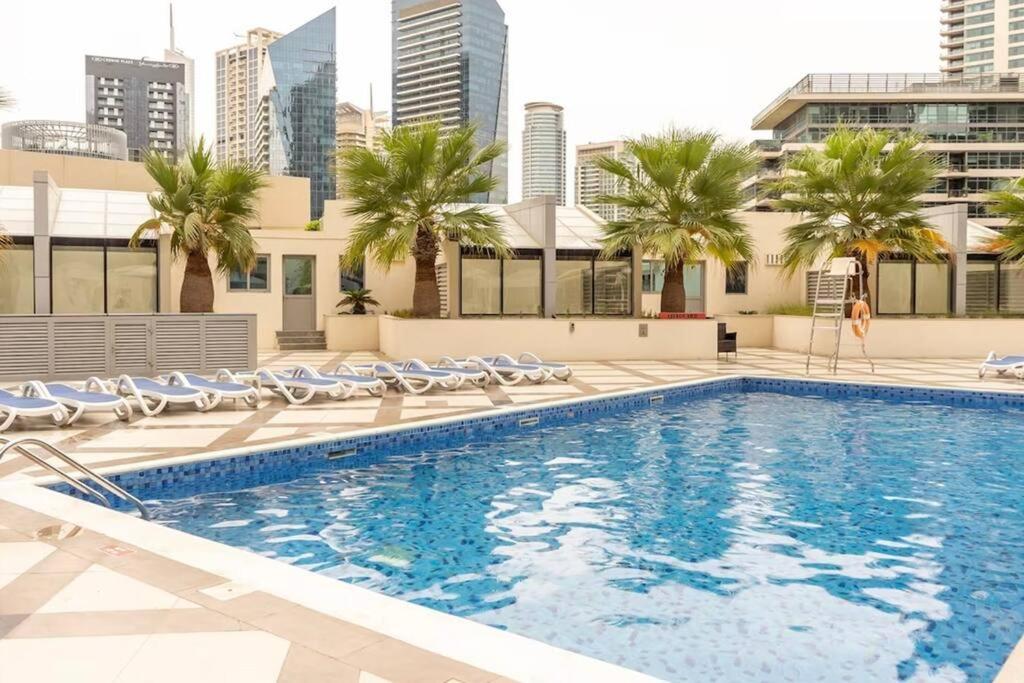 Your Cosy Marina Retreat Dubai