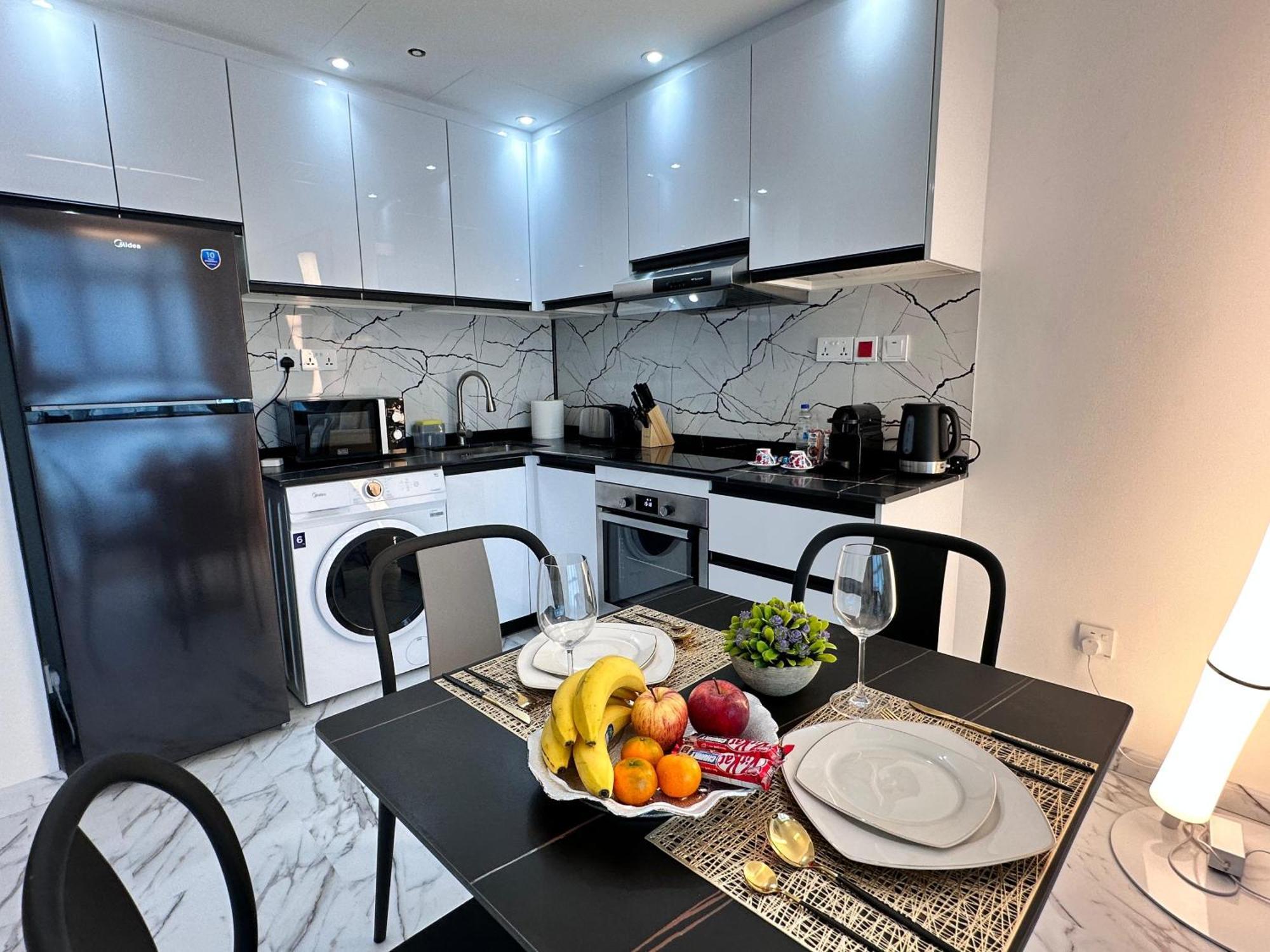 Apartment In Heart Of Marina B Walk To The Jbr *