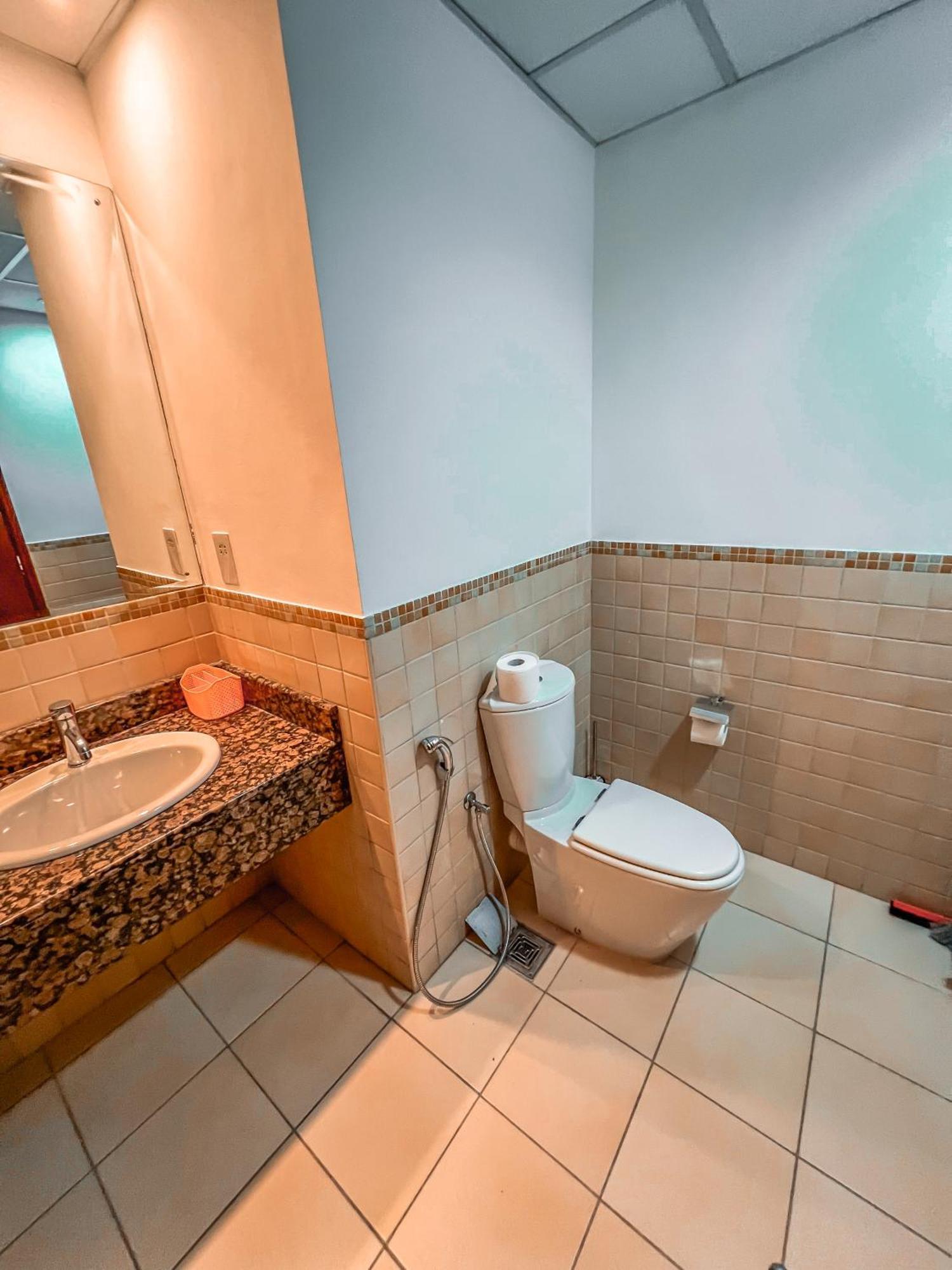 Hostel Urban Panda Sadaf Jbr Dubai