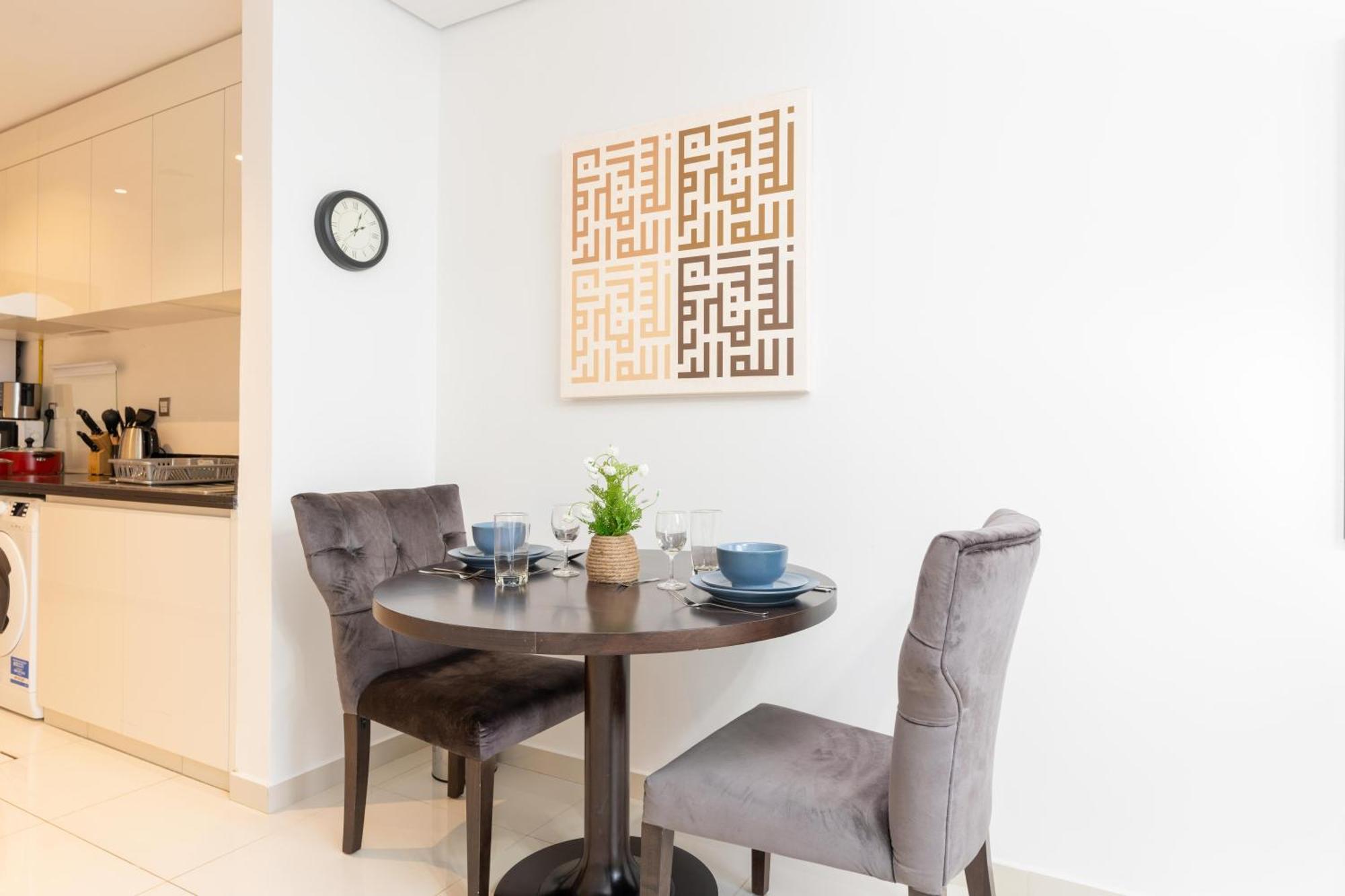 White Sage - Ghalia Tower Apartment *