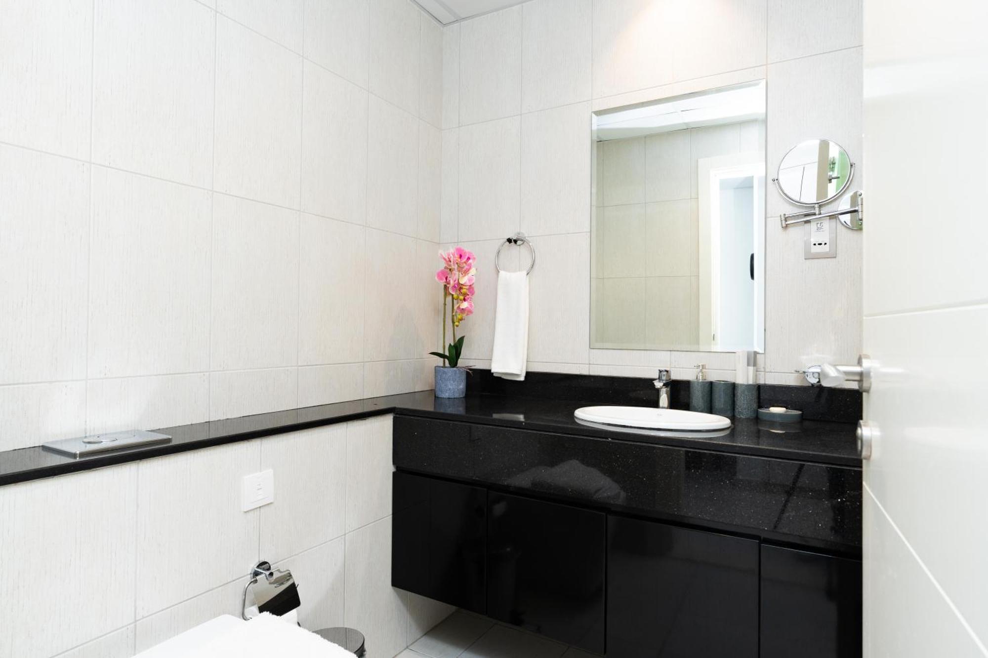 White Sage - Ghalia Tower Apartment Dubai