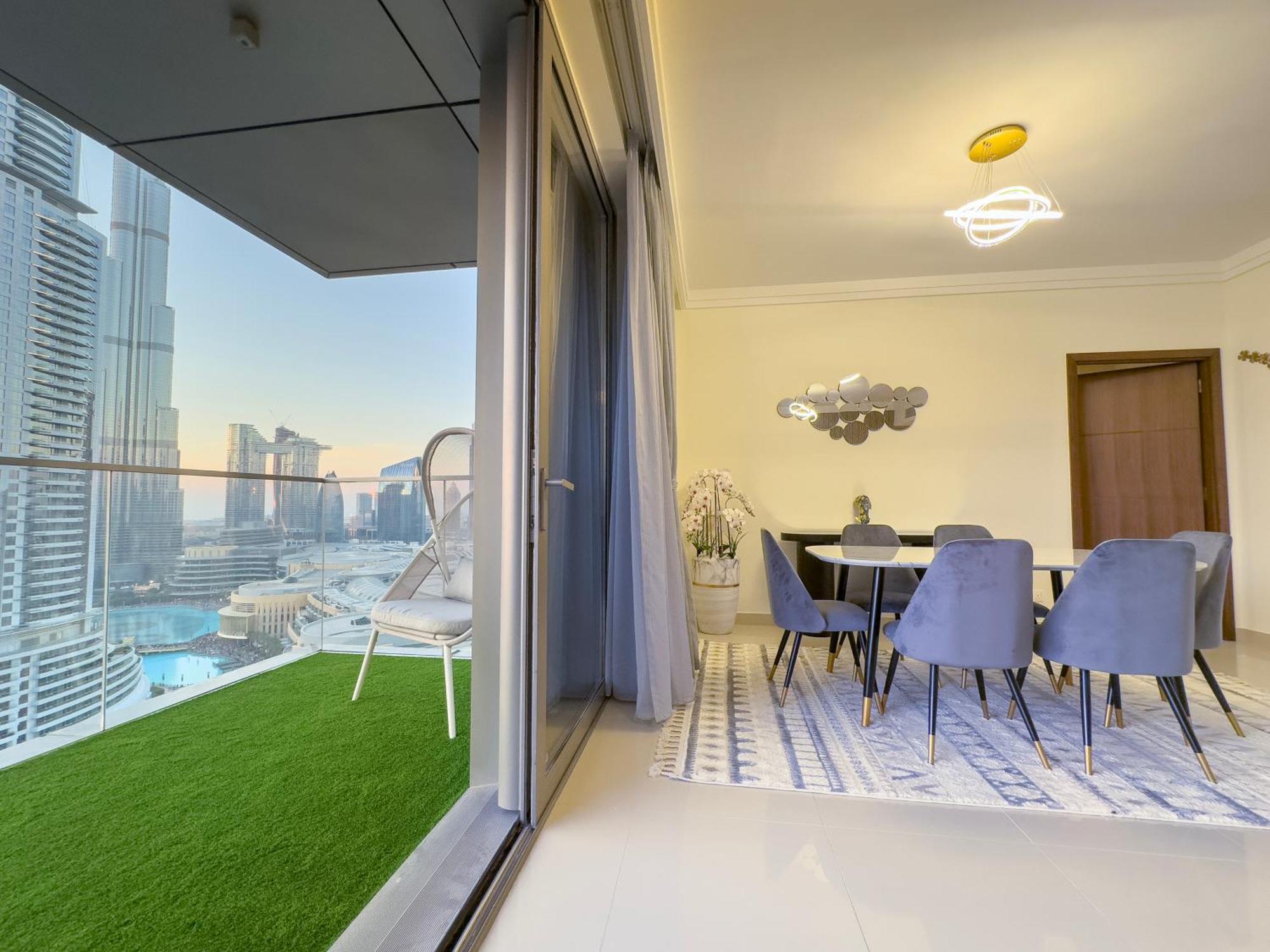 Durrani Homes - Lux 2br With Direct Bridge Access To Mall Apartment Dubai