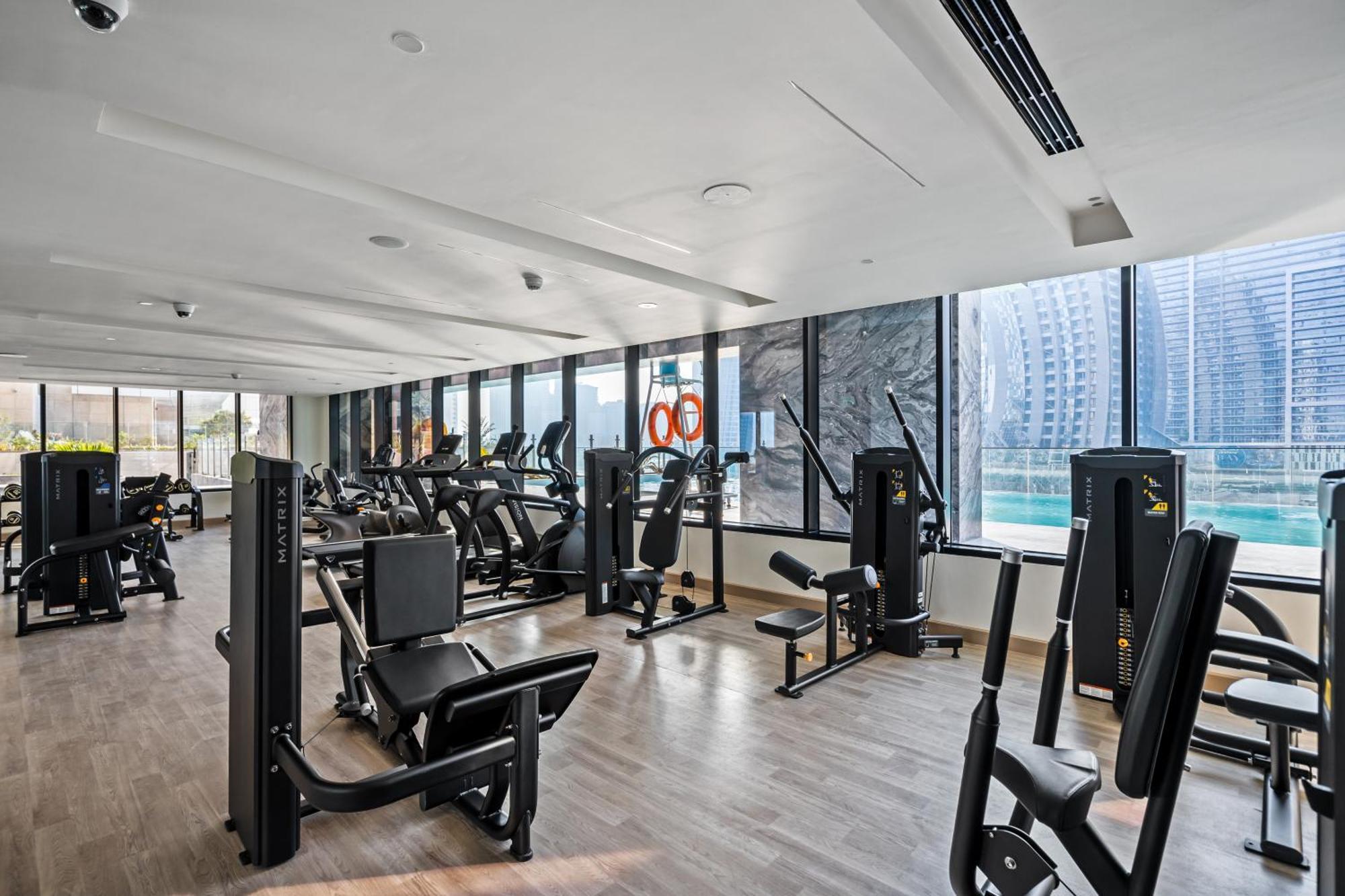 Business Bay With Stunning Views Dubai