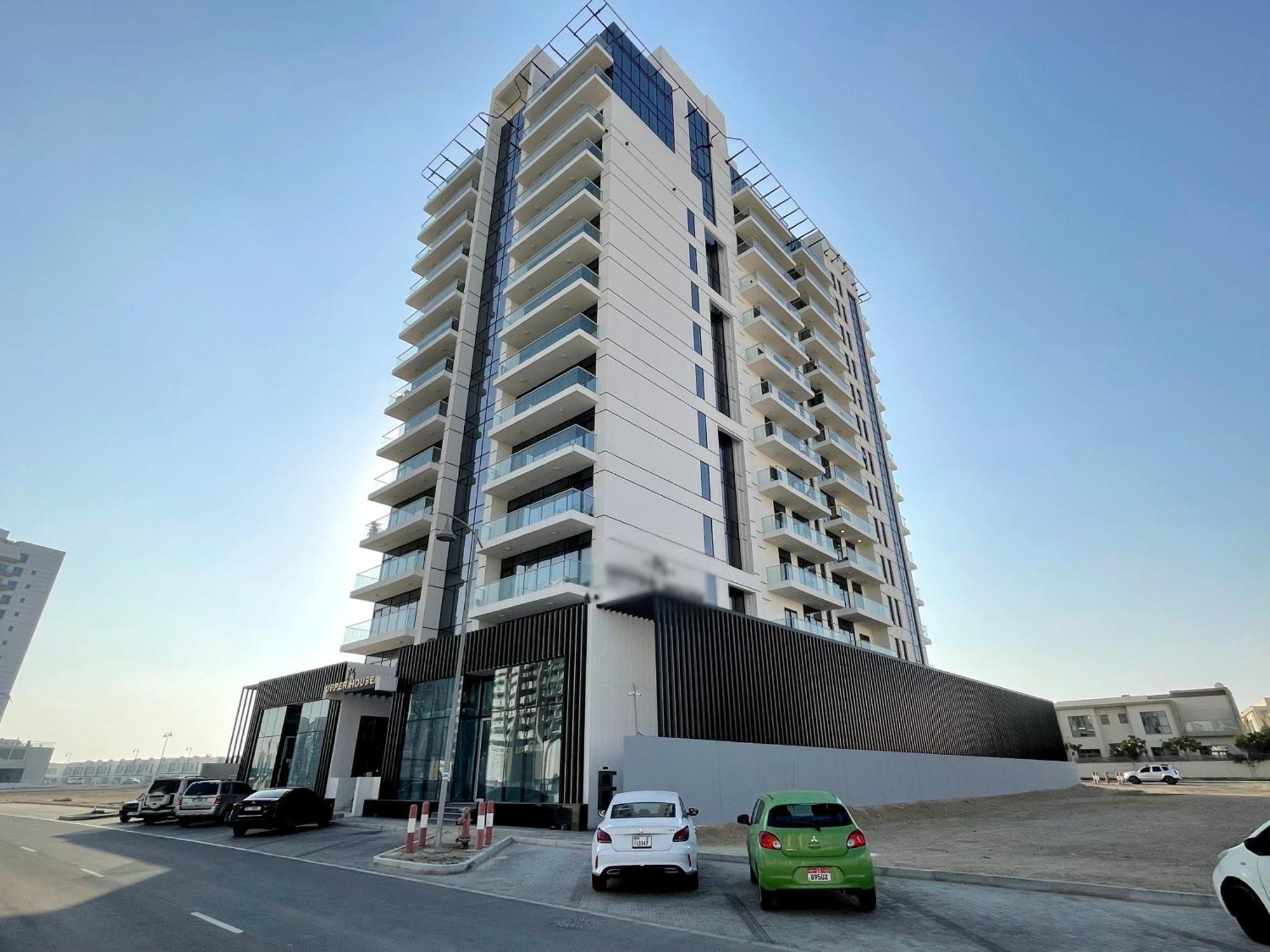 Cozy With Pool - 10 Mins From Marina Apartment *