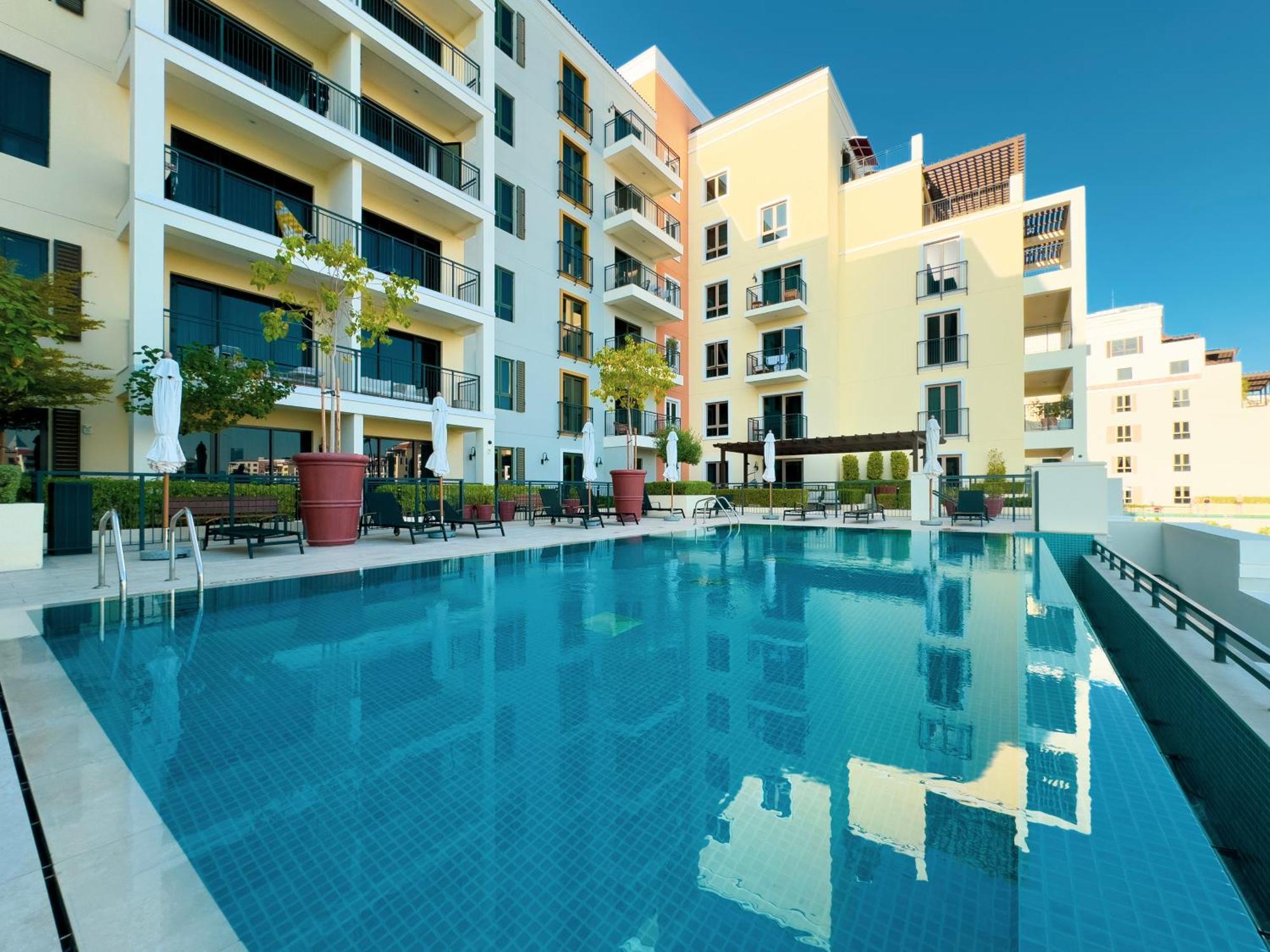 Magnificent Beachfront 1br With Private Access *
