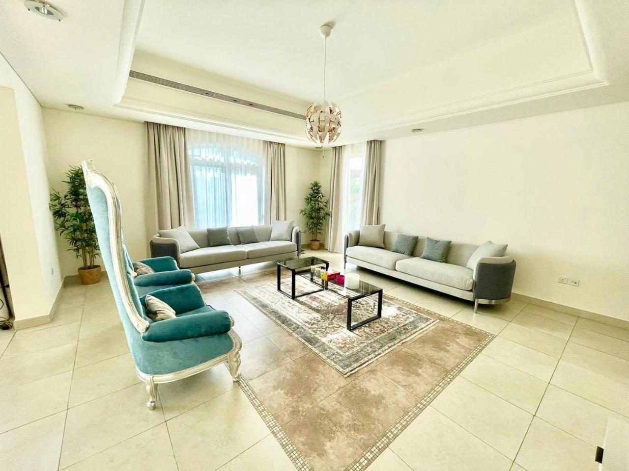 Villa Golf Facing 5bedroom In Novelia Village *