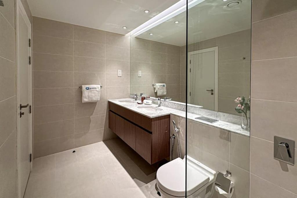 Higuests - Dream In Our Cozy 2br In La Rive Community Dubai