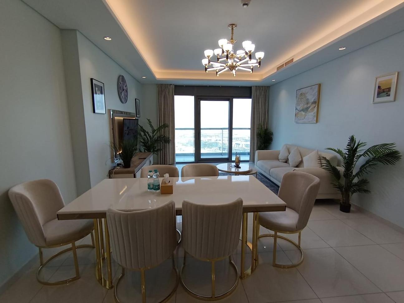 Paramount Midtown By Fortune Homes Apartamento