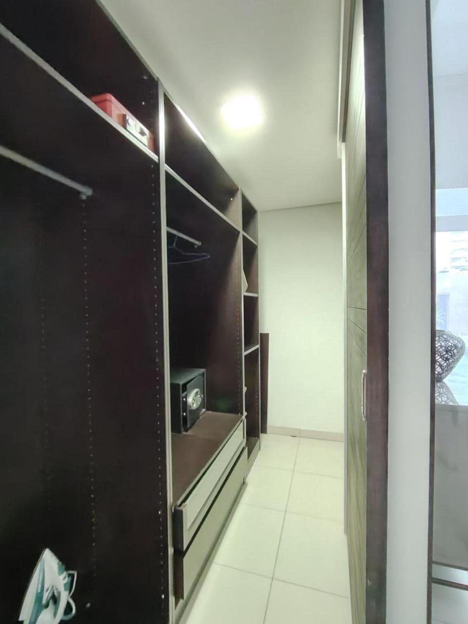 Full Marina View Cayan Tower Apartment *
