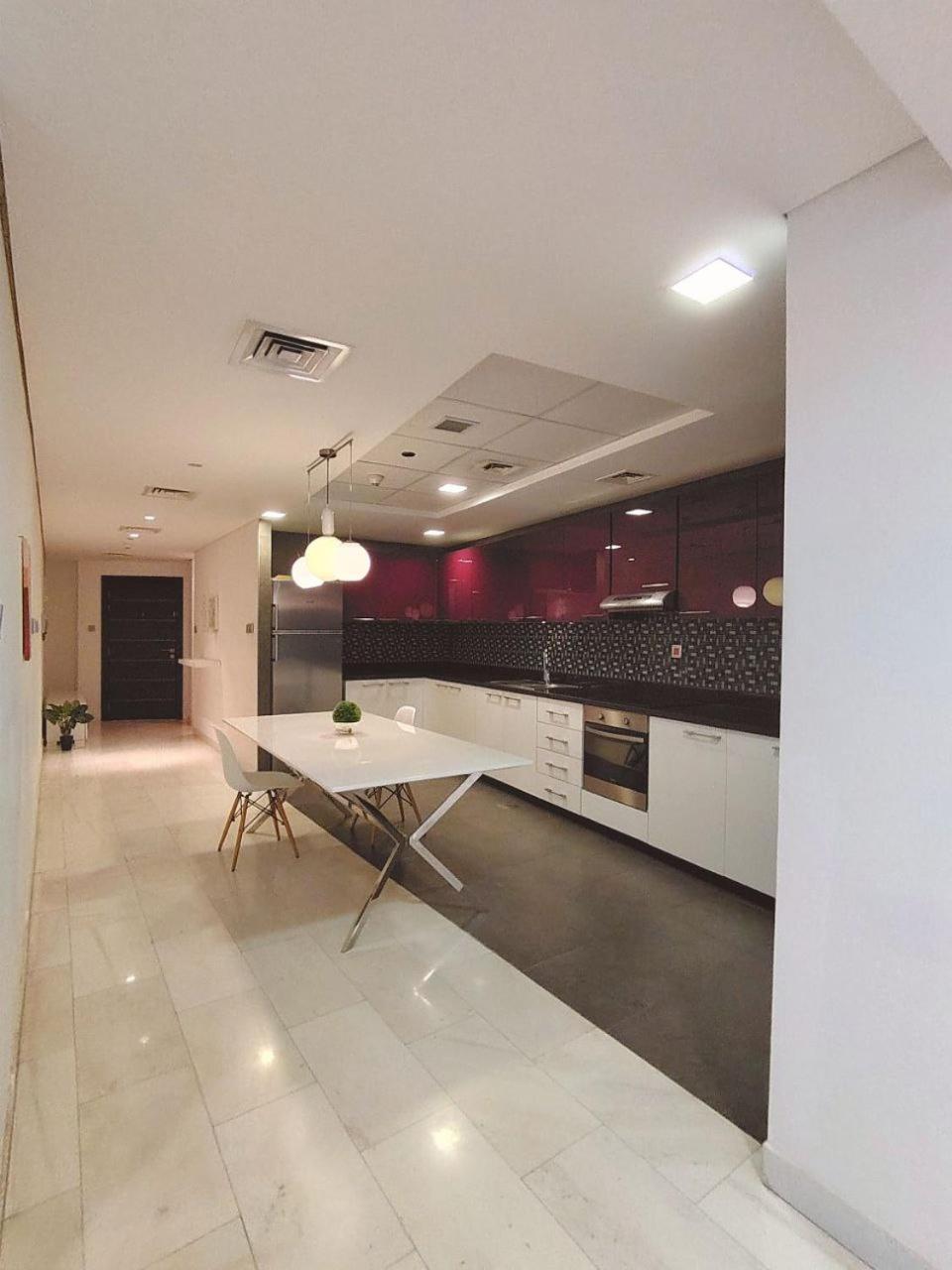 Apartment Full Marina View Cayan Tower *