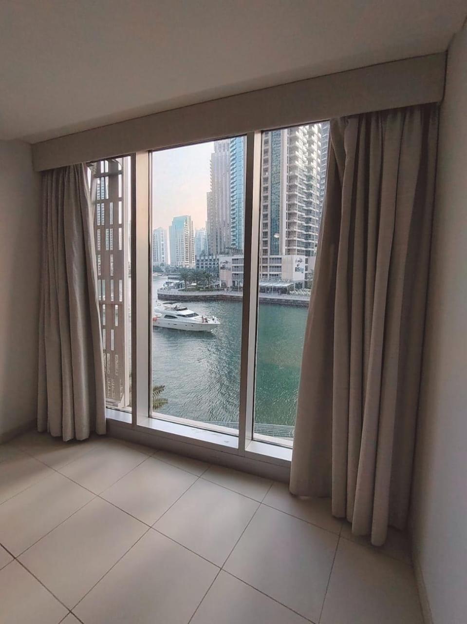 Full Marina View Cayan Tower Dubai