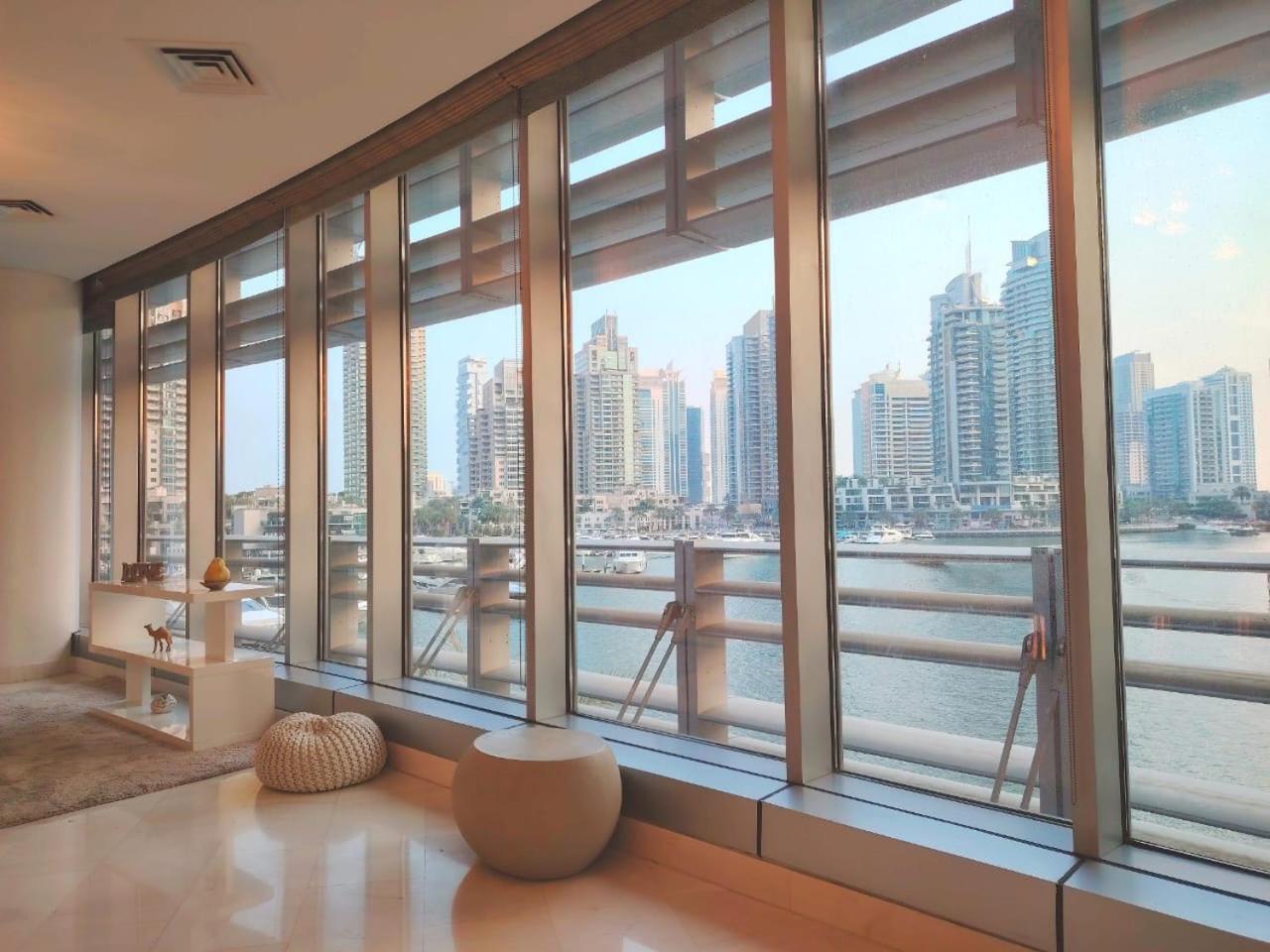 Full Marina View Cayan Tower Apartment Dubai