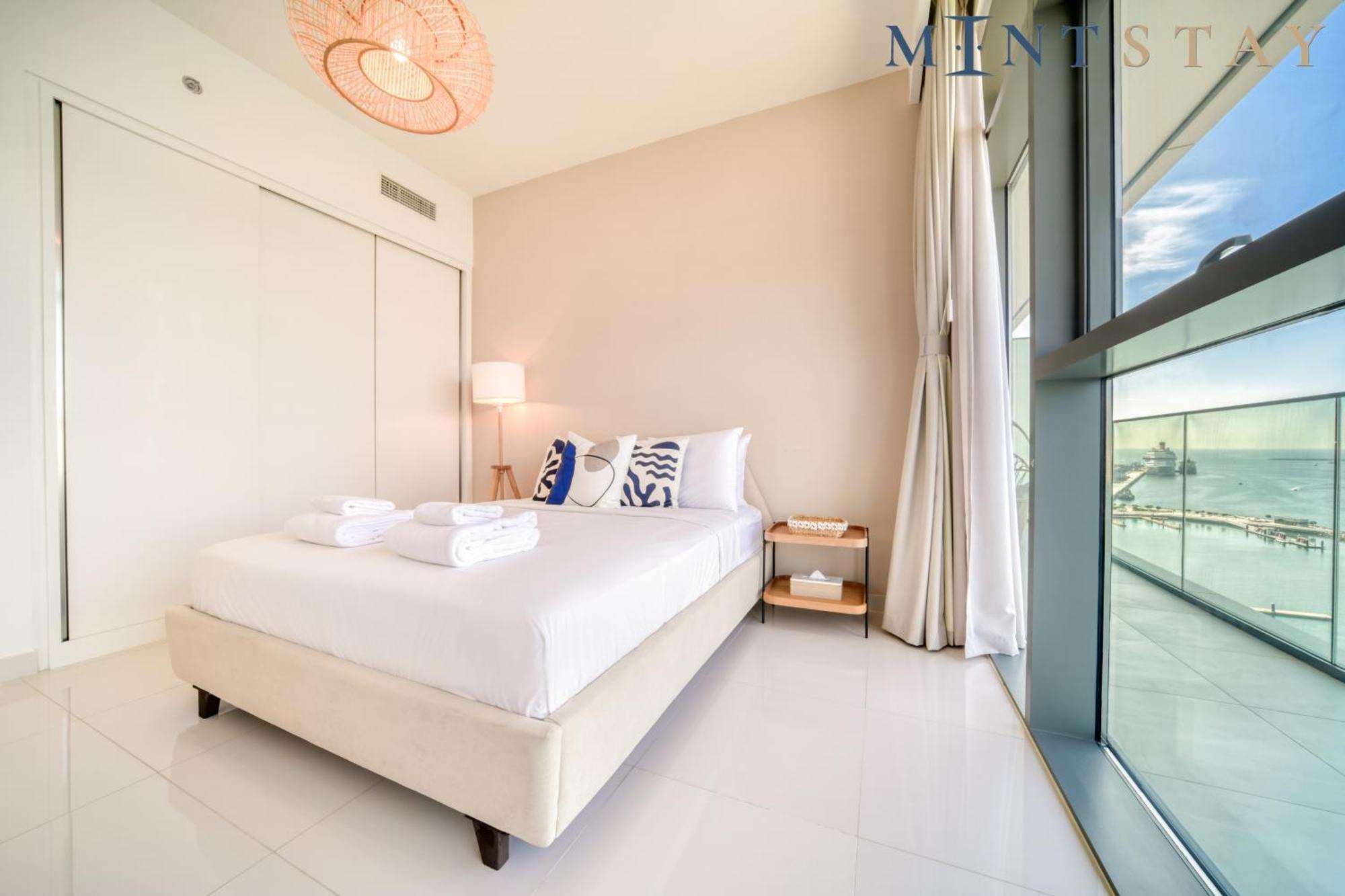 Vista 1 Emaar Beachfront - Mint Apartamento *