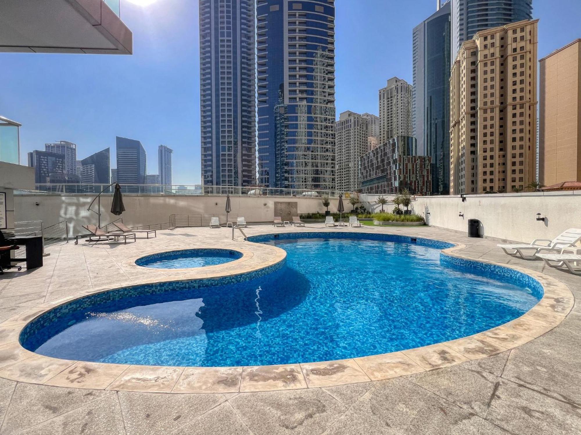 Breathtaking Waterfront - Heart Of Marina Apartment
