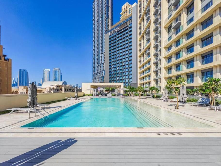 Exclusive 2 & 4 Bedroom Apt With Burj Khalifa - Fountain And City Views By Meerak
