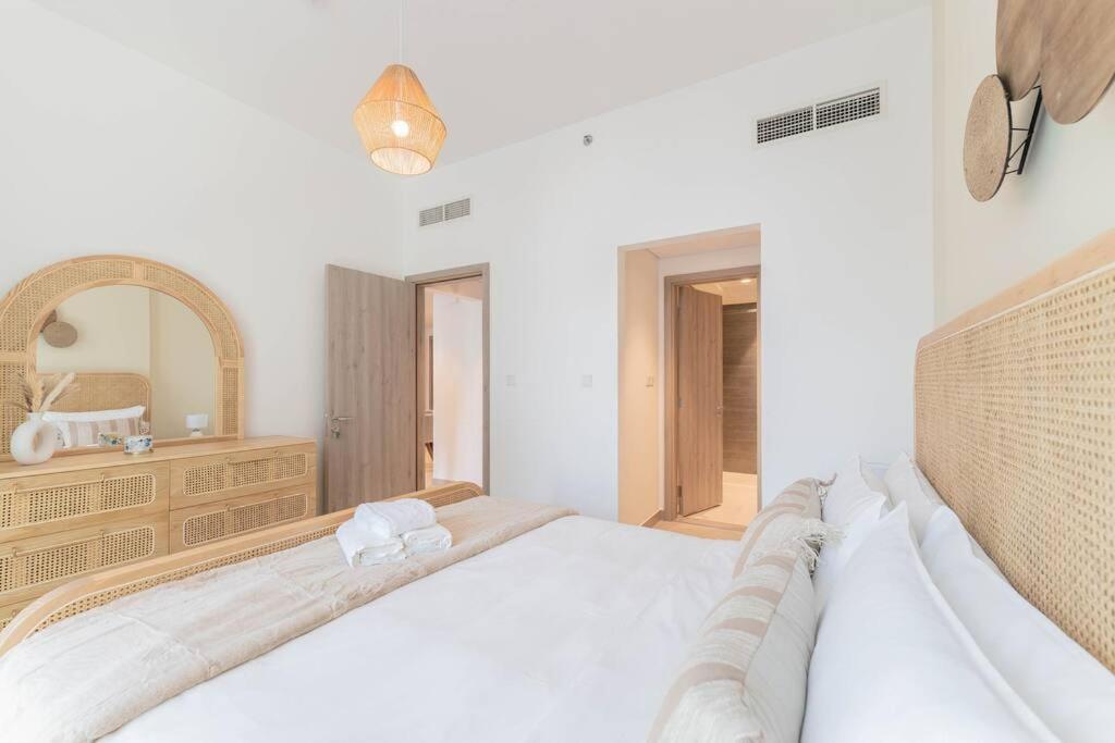 Apartment Exclusive 1 Bedroom In Hills Estate