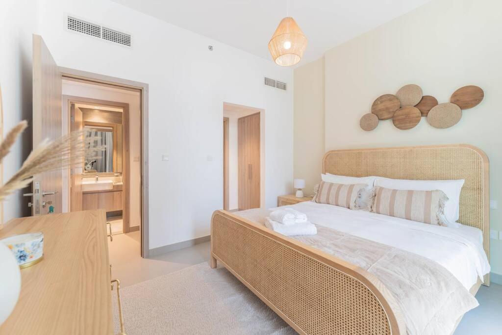 Apartment Exclusive 1 Bedroom In Hills Estate *